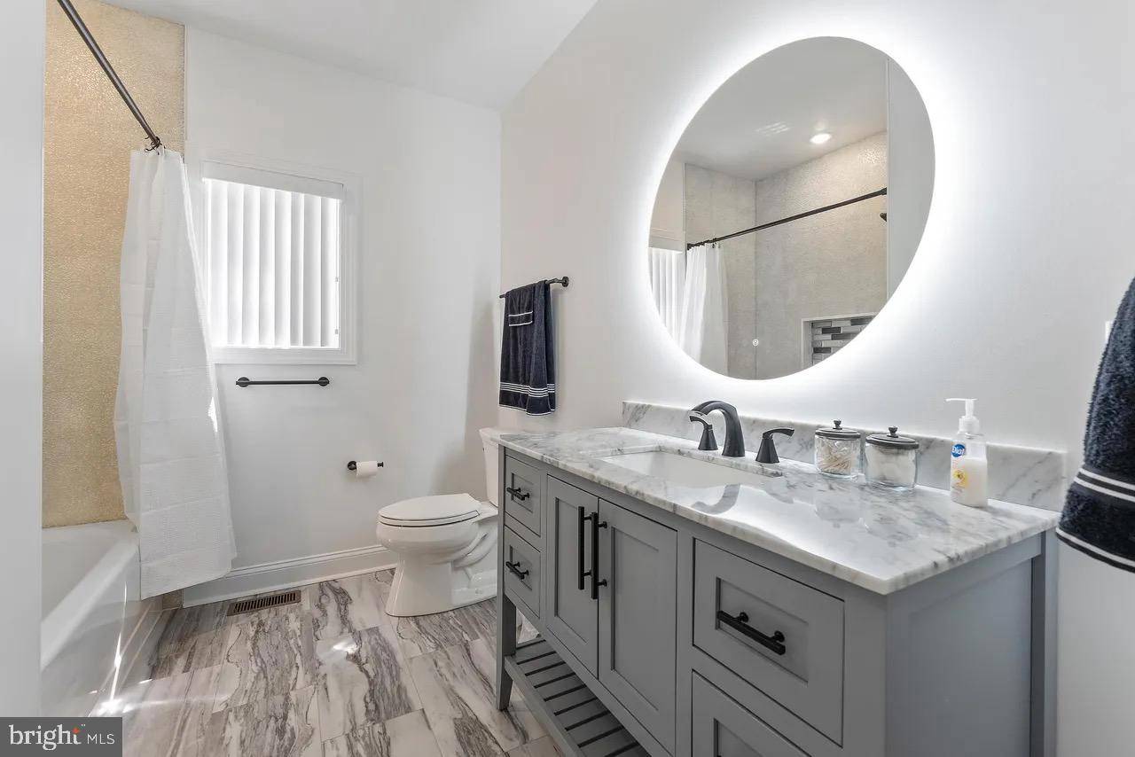 Wildwood, NJ 08260,232 E LINCOLN AVE #1