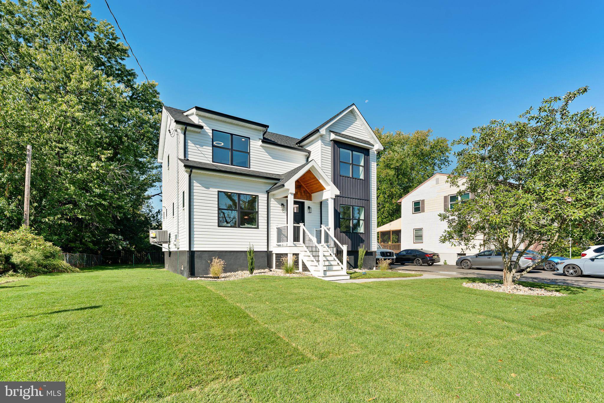 Cinnaminson, NJ 08077,1631 ADAMS ST