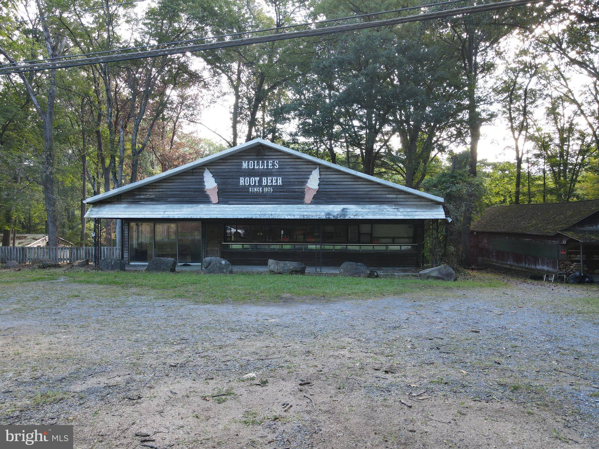 Manheim, PA 17545,3225 LEBANON RD
