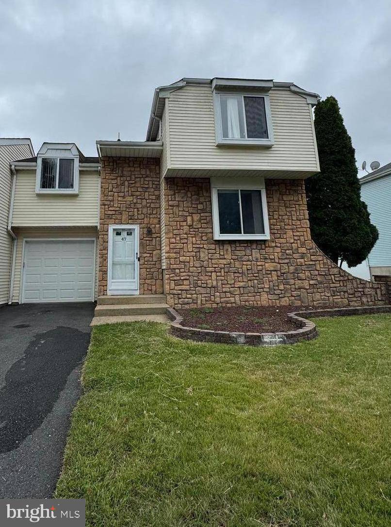 East Windsor, NJ 08520,47 GERALDINE RD
