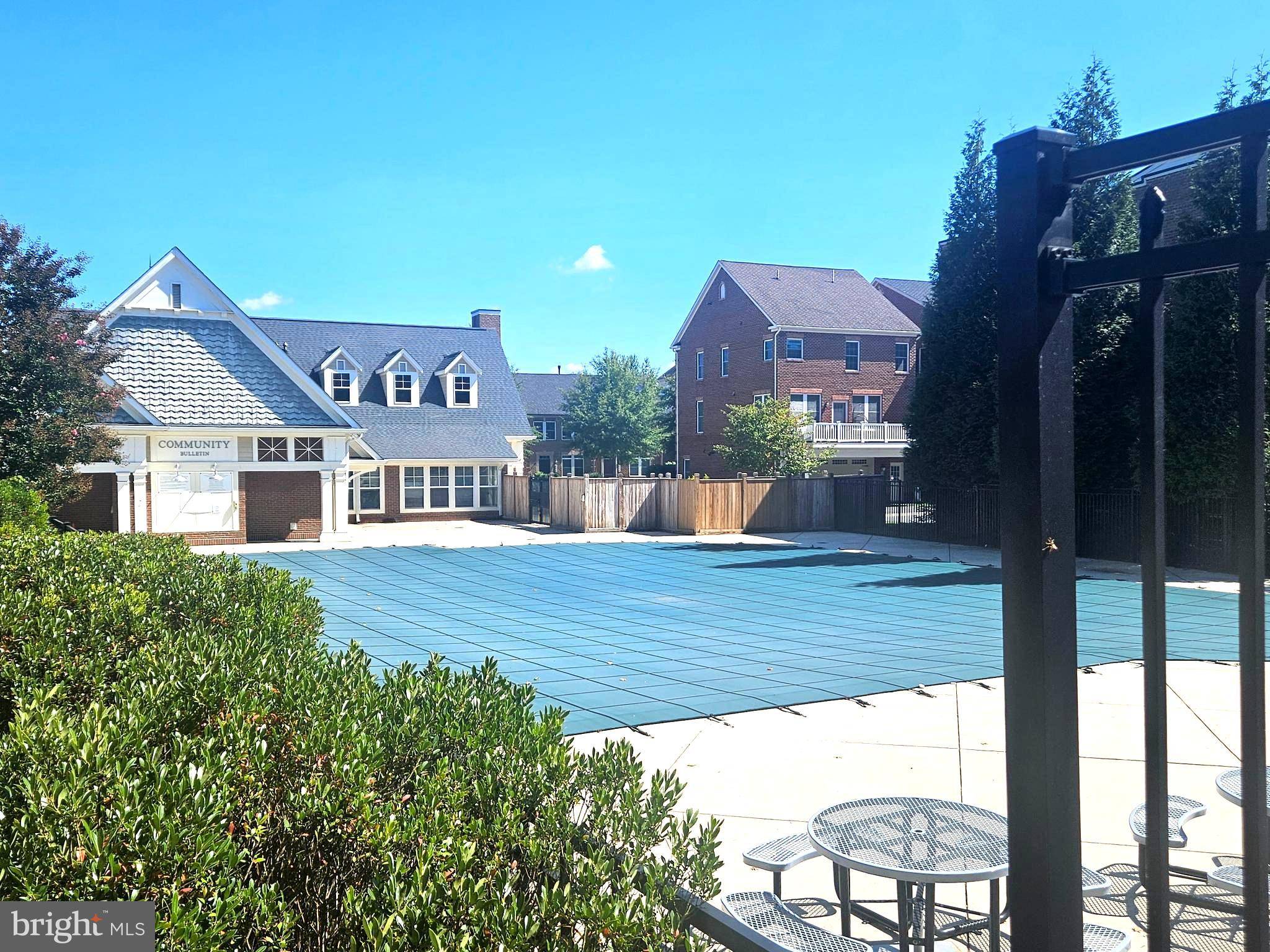 Gaithersburg, MD 20878,336 GRAND ST