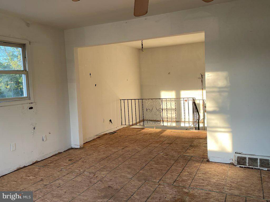 Dover, DE 19904,1552 JOHN CLARK RD