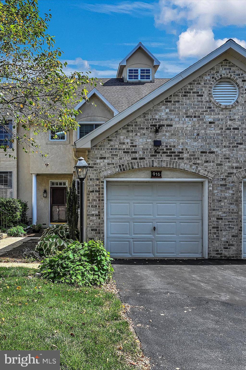 Millersville, PA 17551,916 RIVERGATE CT