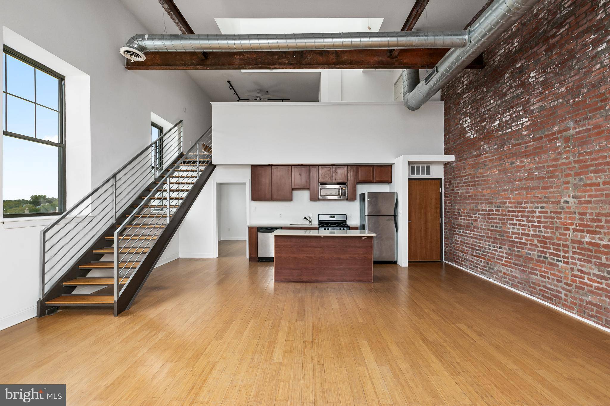 Philadelphia, PA 19130,1637-39 POPLAR ST #S4