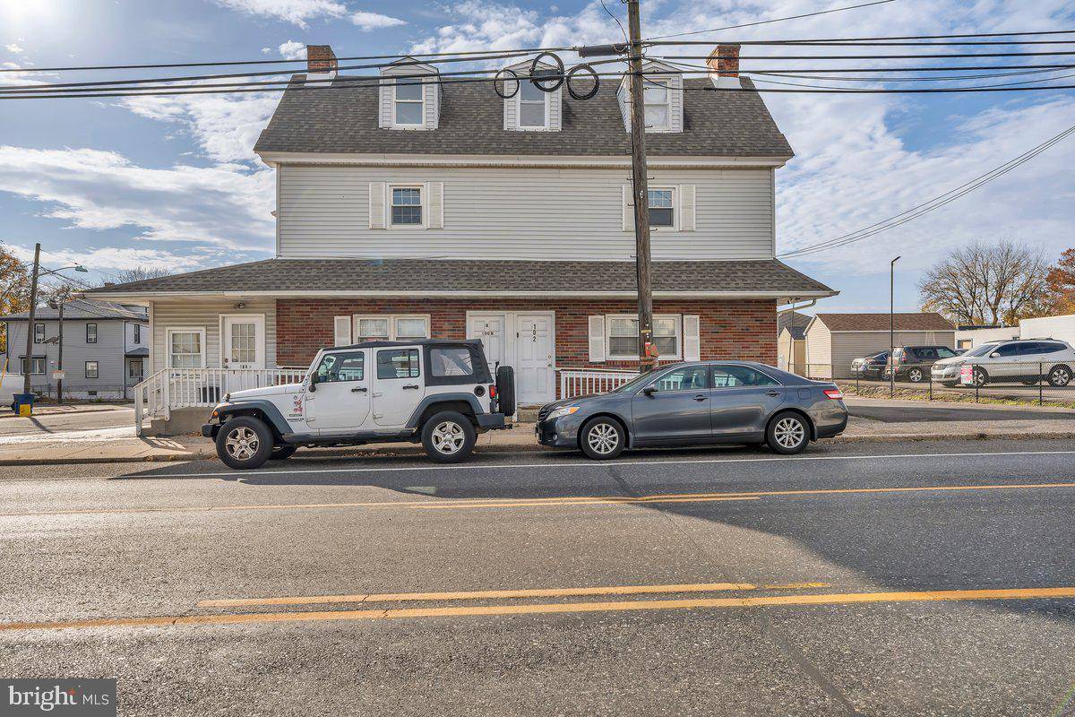 Blackwood, NJ 08012,100 N BLACK HORSE PIKE