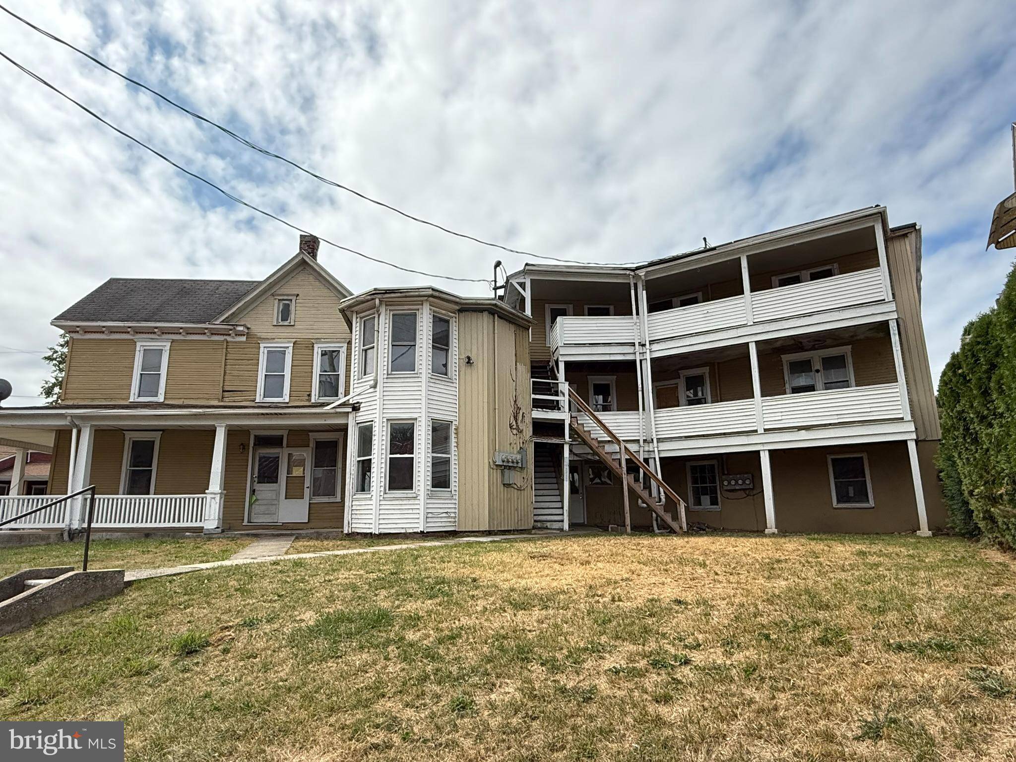 Lewistown, PA 17044,3 SHAW AVE