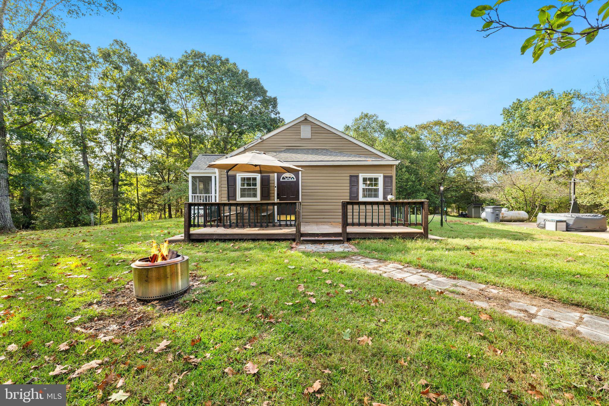 Catlett, VA 20119,4440 DUMFRIES RD