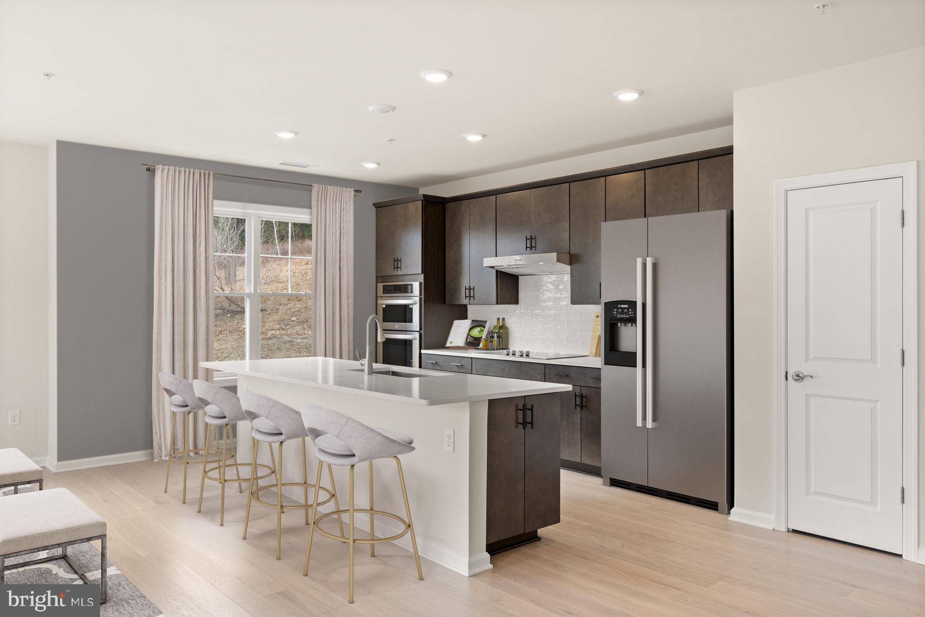 Conshohocken, PA 19428,401 WASHINGTON ST #213 LEWIS