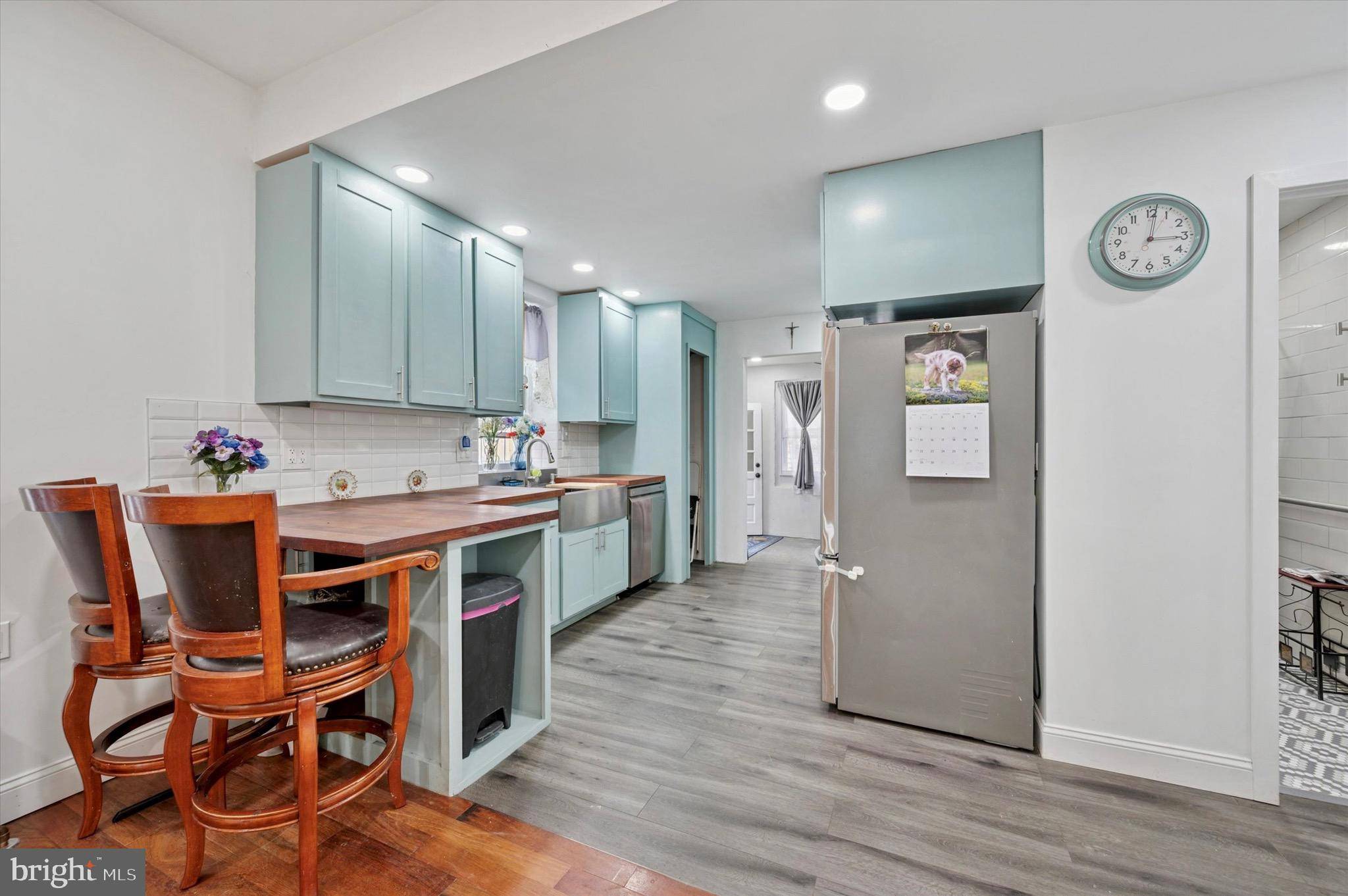 Philadelphia, PA 19151,422-24 N SIMPSON ST