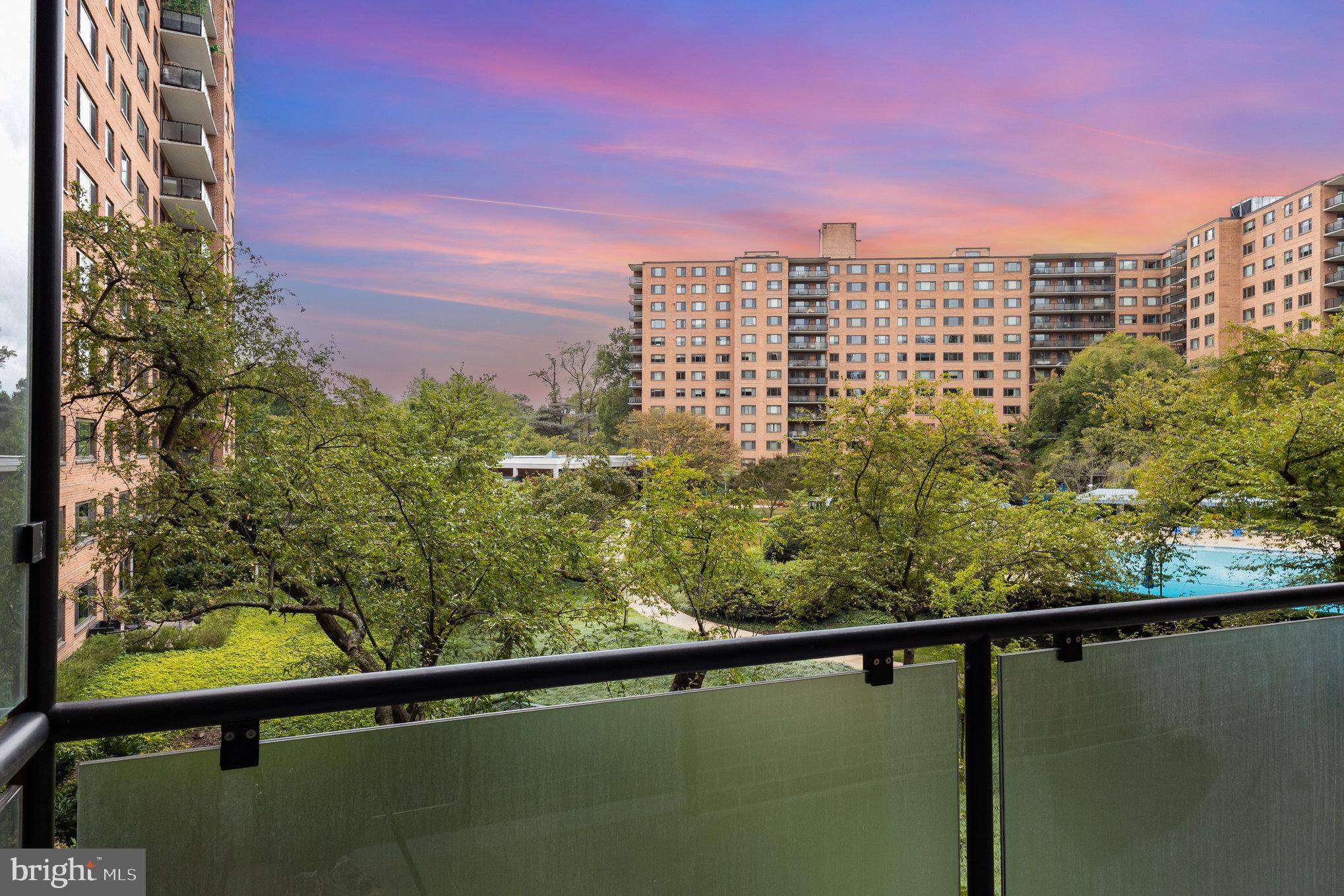 Washington, DC 20016,4201 CATHEDRAL AVE NW #323E