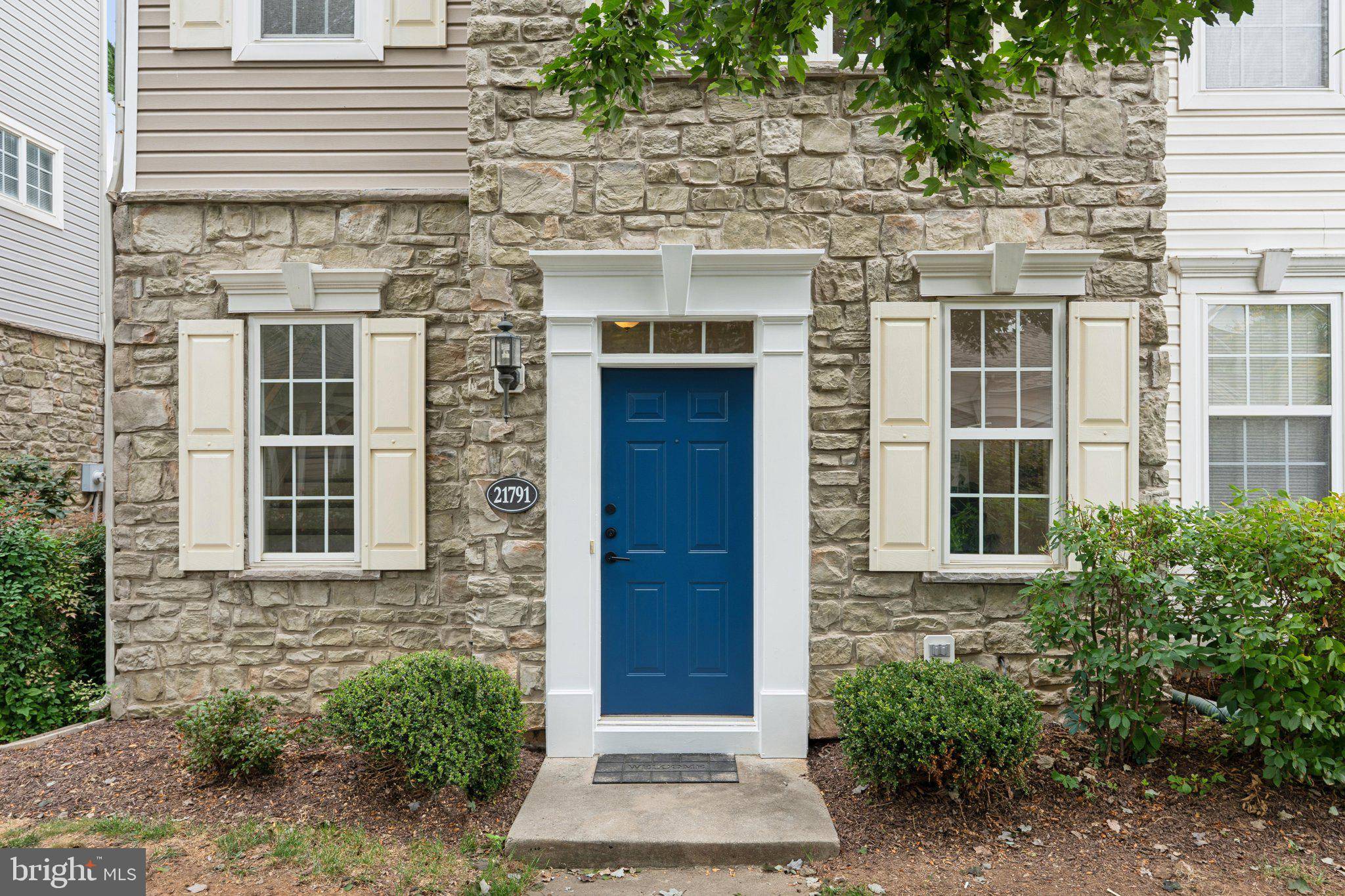 Ashburn, VA 20147,21791 FINDON CT