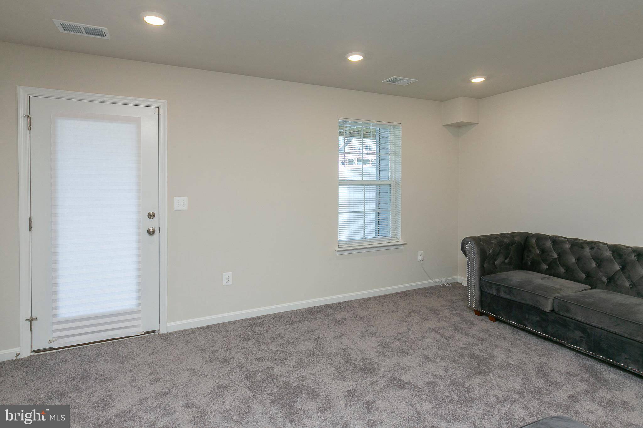 Charles Town, WV 25414,156 WINTERPLACE DR