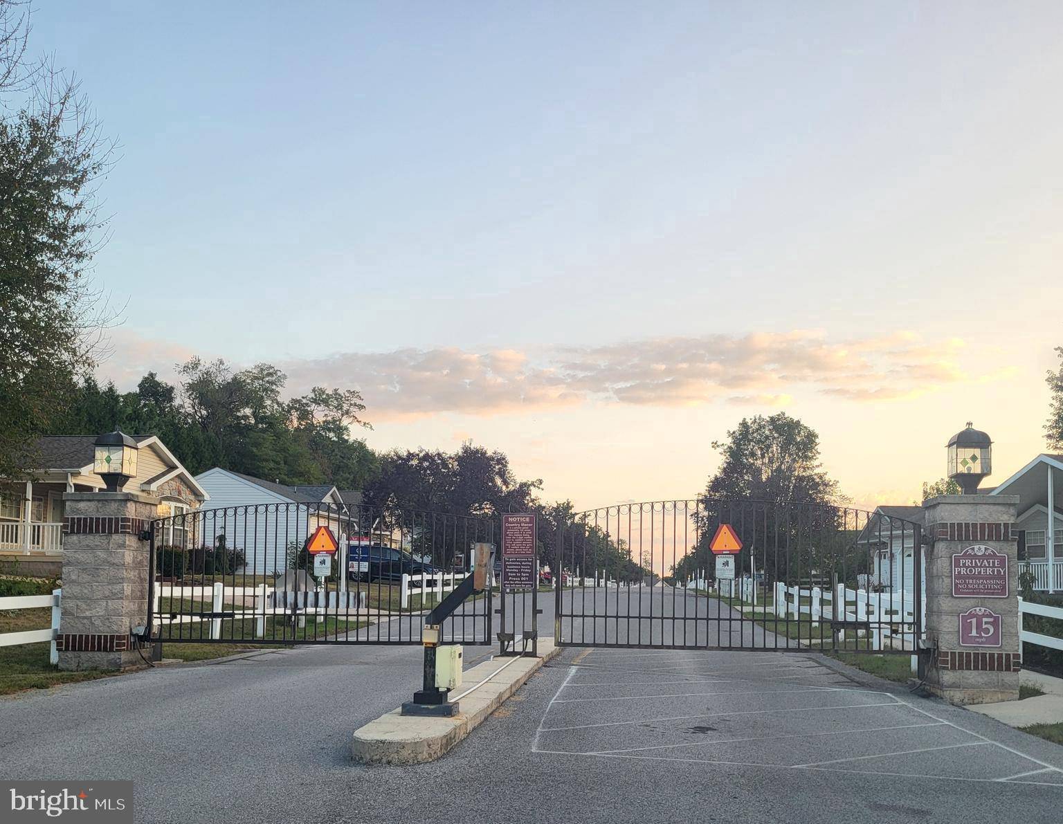 Shippensburg, PA 17257,21 LANTERN LN