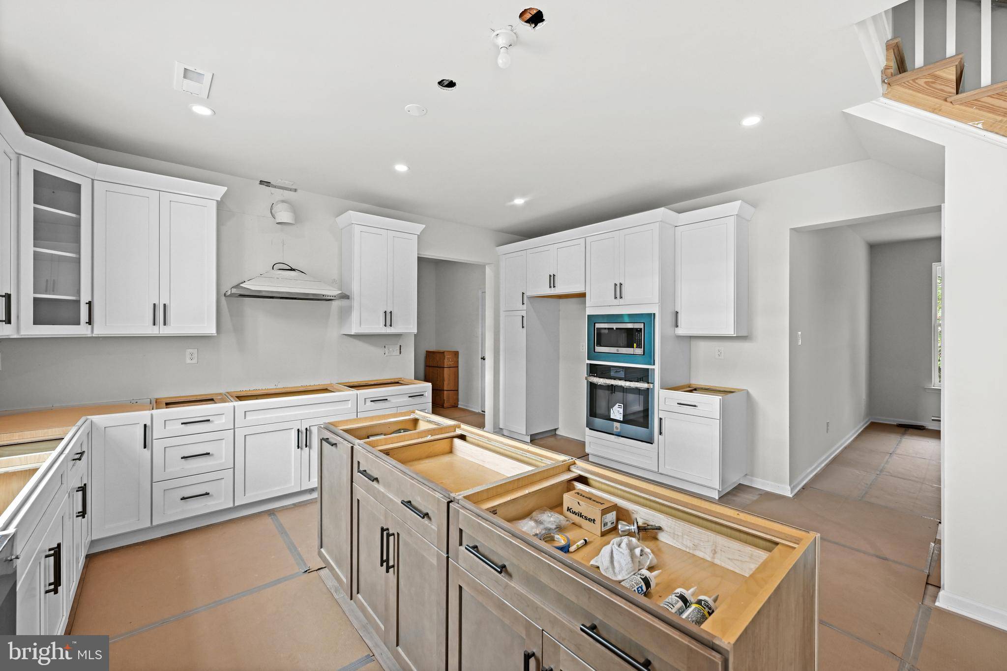 Royersford, PA 19468,511 LINFIELD RD