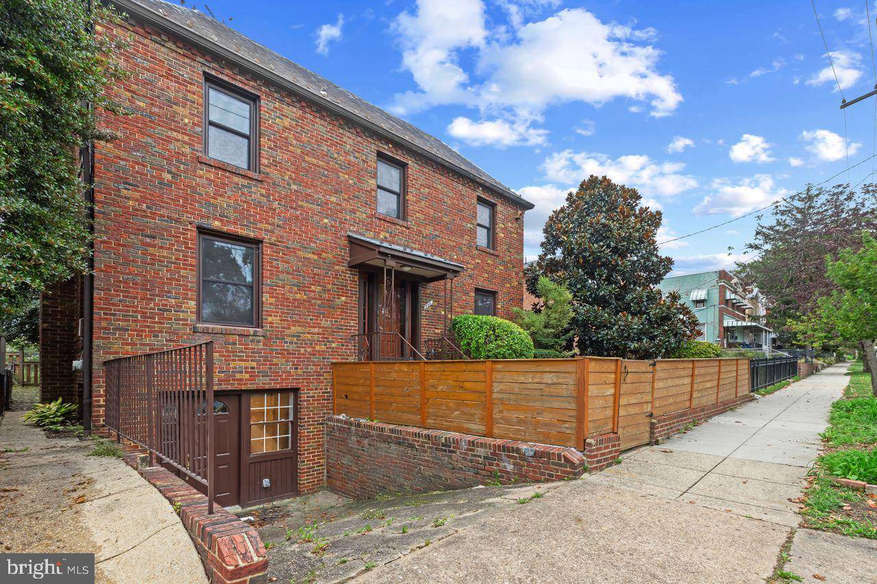 Washington, DC 20012,708 UNDERWOOD ST NW