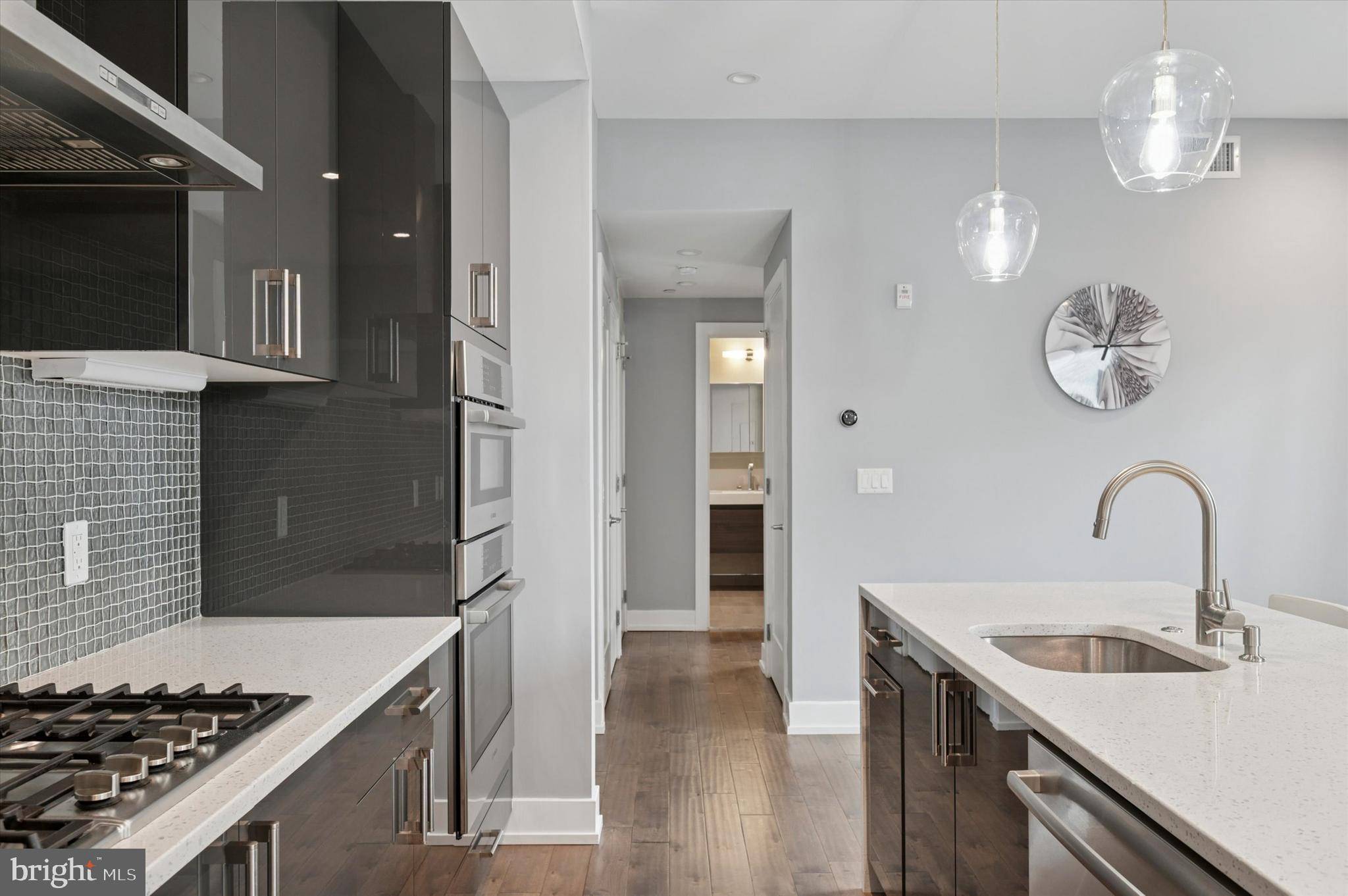 Philadelphia, PA 19147,1240 SOUTH ST #7