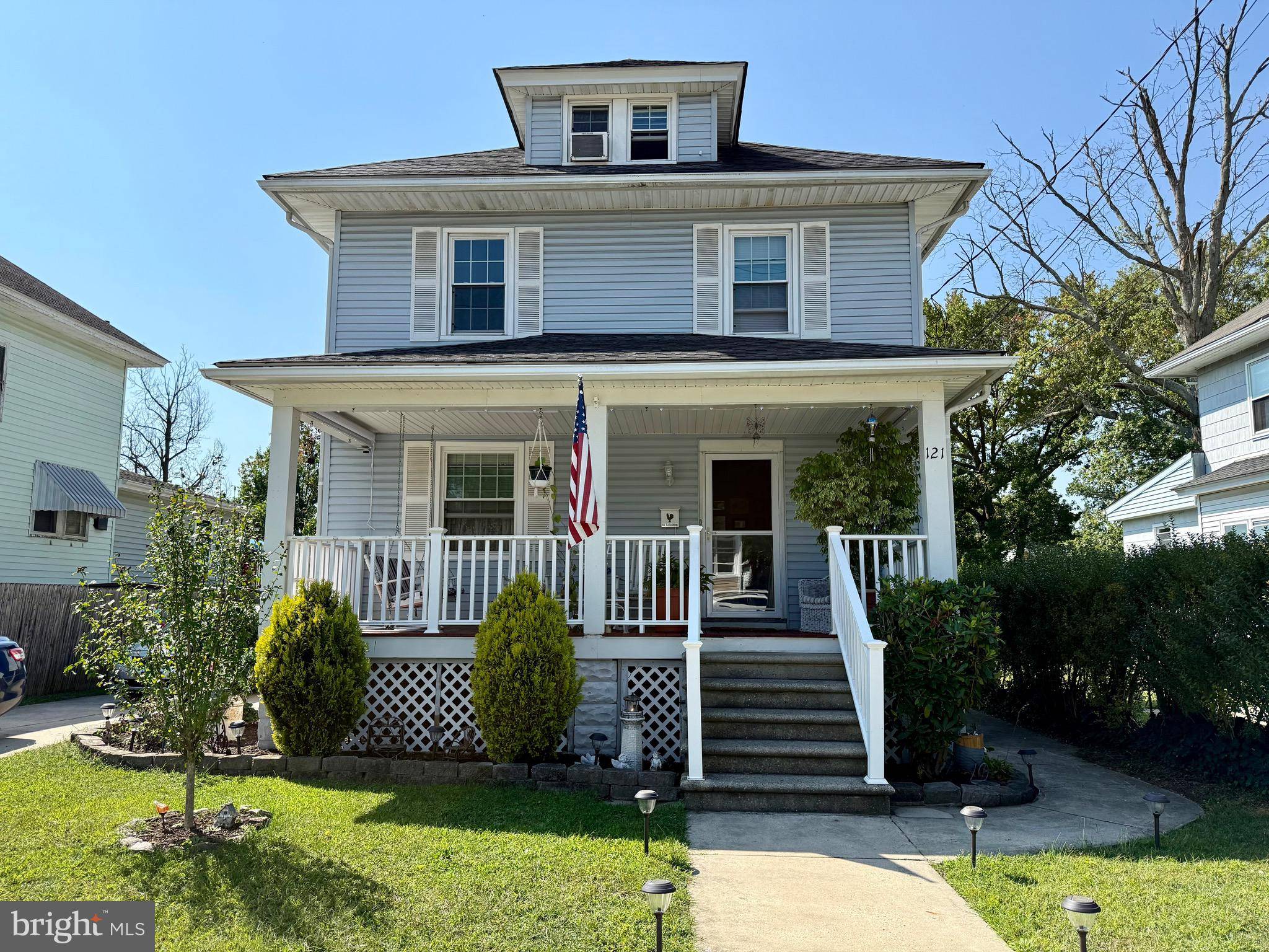 Woodbury, NJ 08096,121 CRESCENT AVE