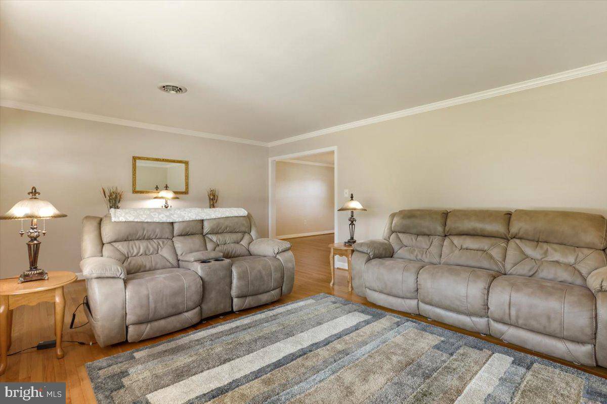 Williamsport, MD 21795,16040 CLOVERTON LN