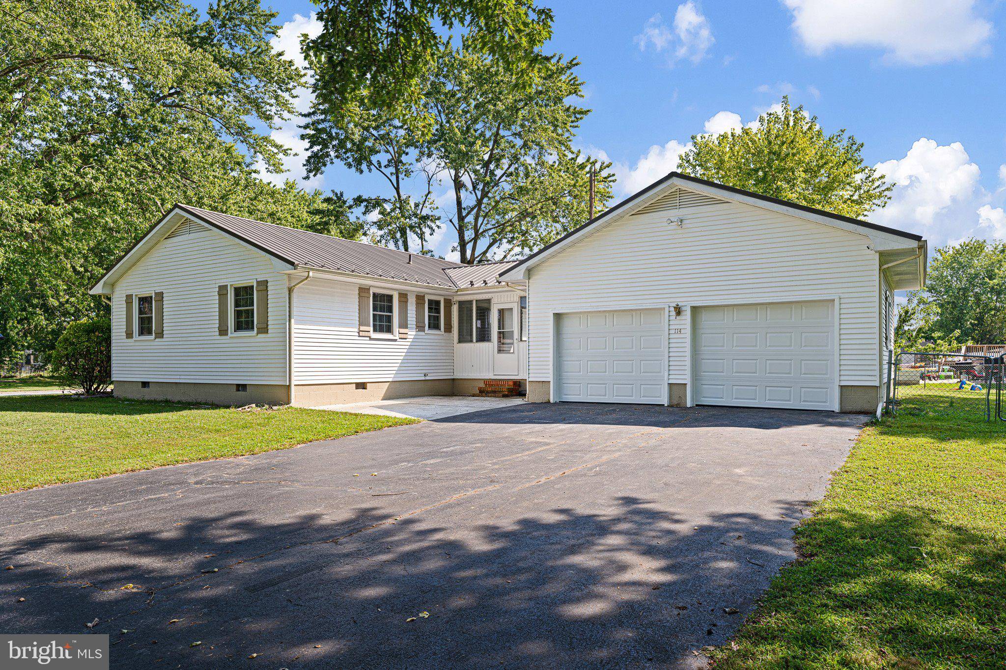 Felton, DE 19943,114 W NORTH ST