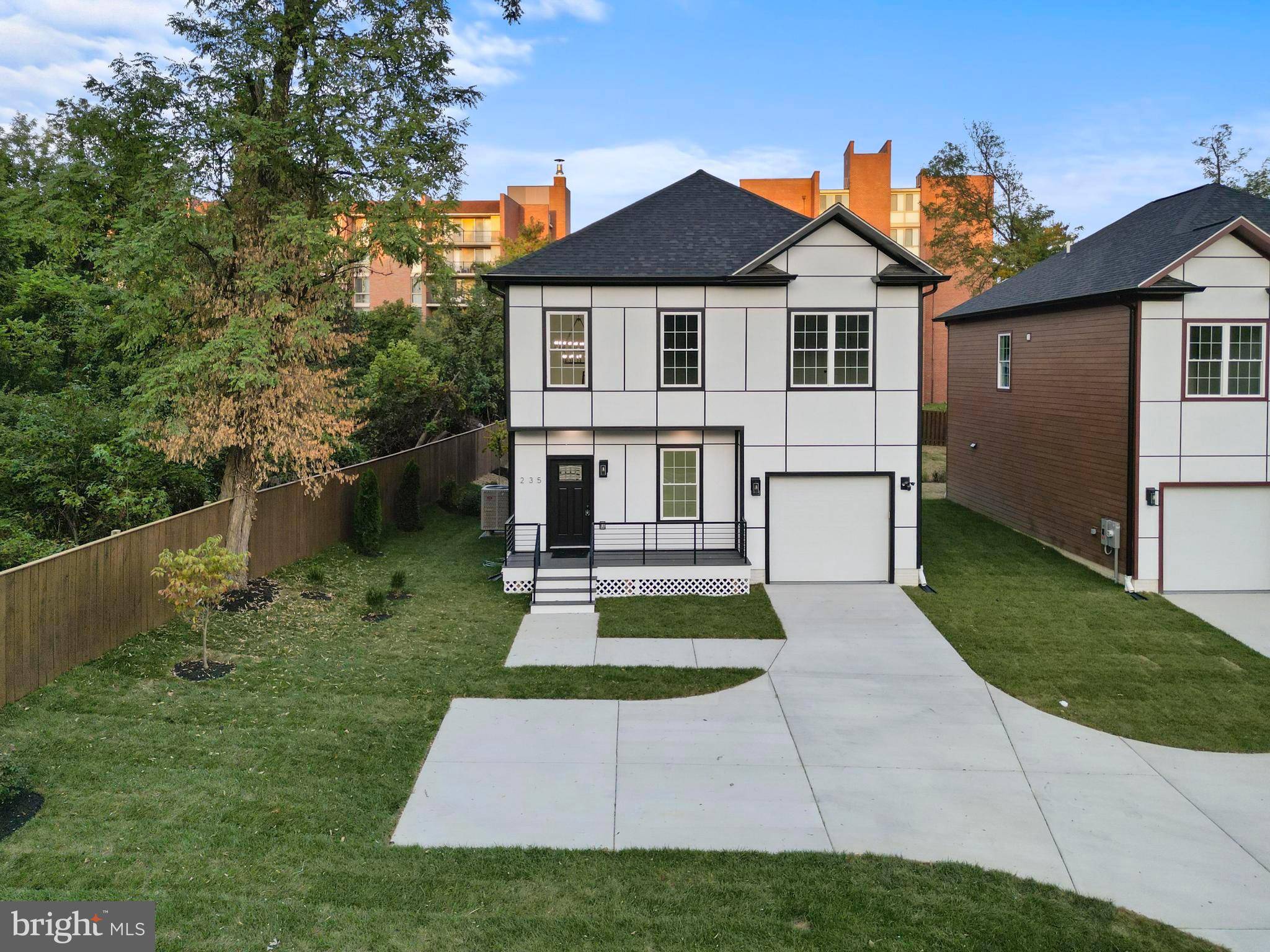 Laurel, MD 20724,235 BROCK BRIDGE RD