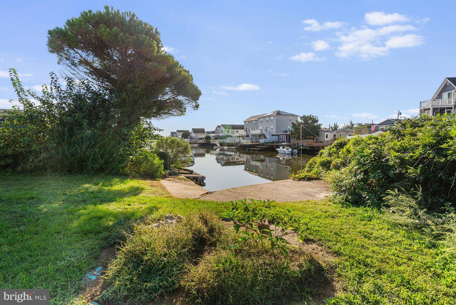 Little Egg Harbor Twp, NJ 08087,102 E BOAT DR