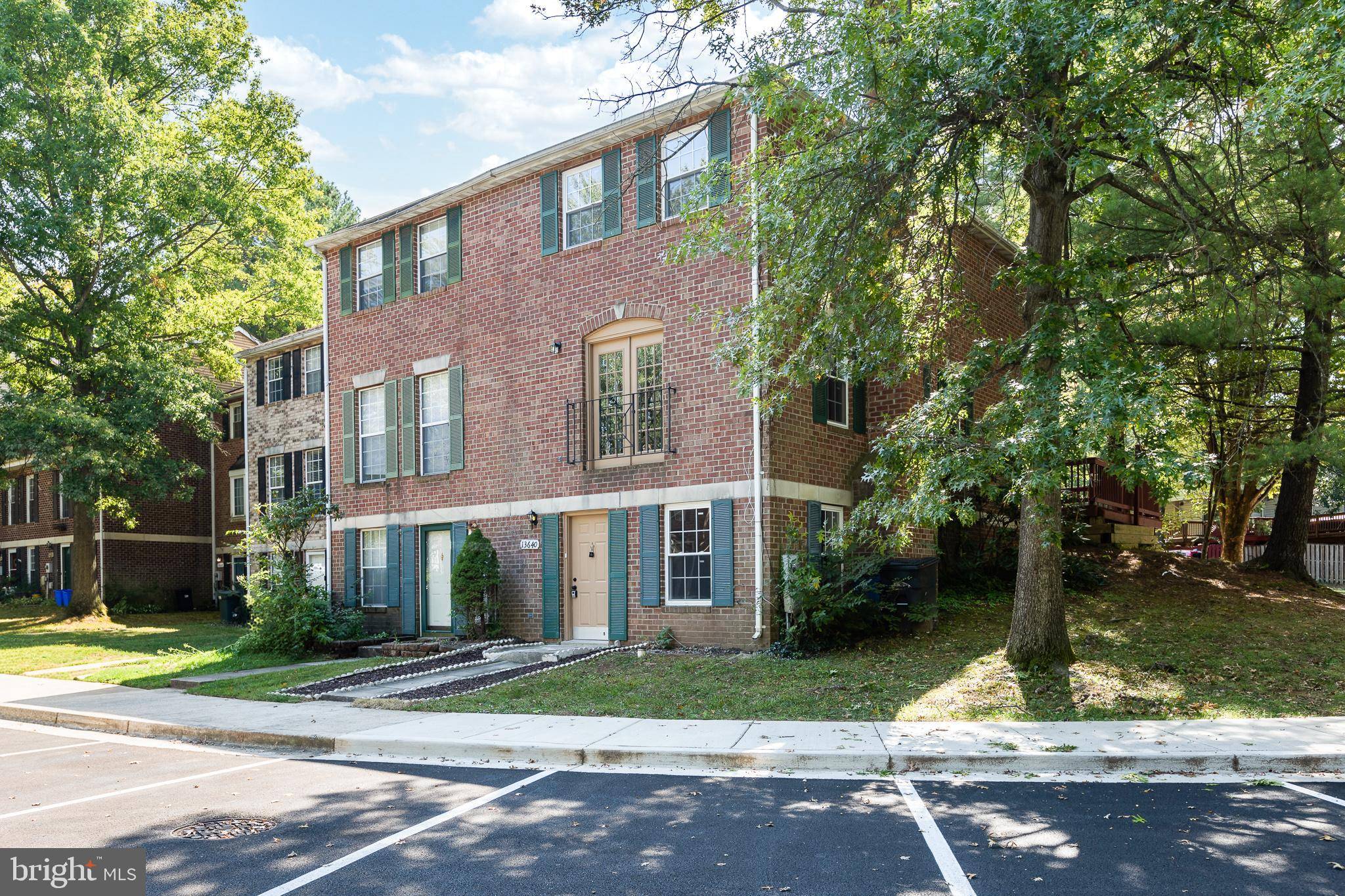 Germantown, MD 20874,13640 DEERWATER DR #1-J