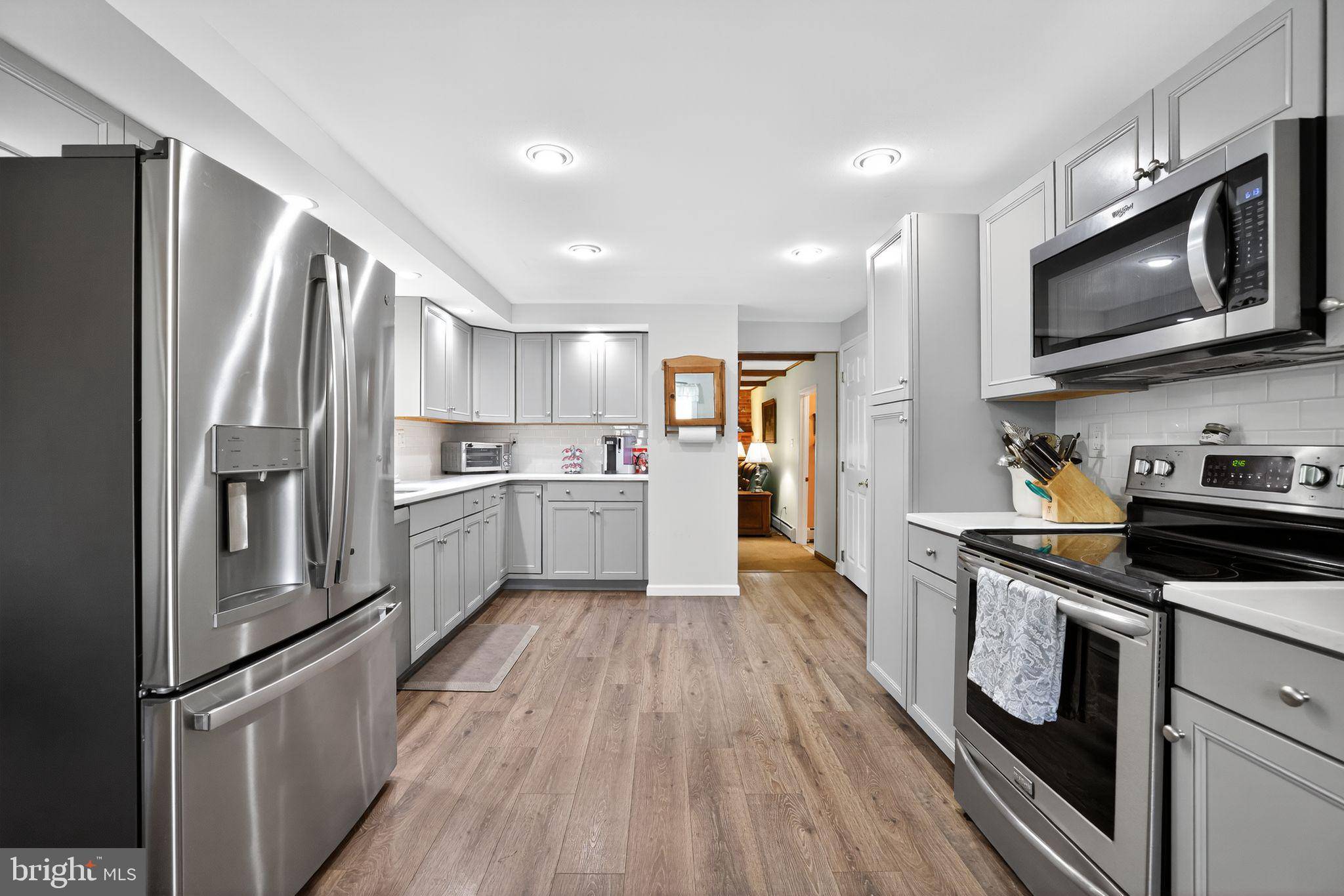 Richboro, PA 18954,69 BETH DR