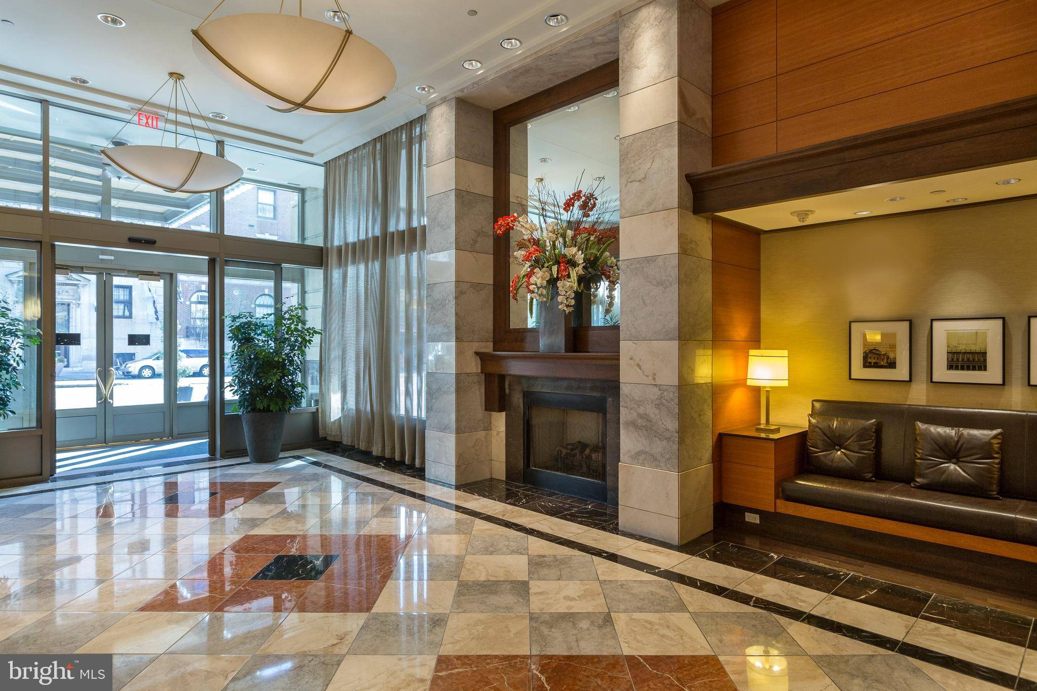 Philadelphia, PA 19146,440 S BROAD ST #1406