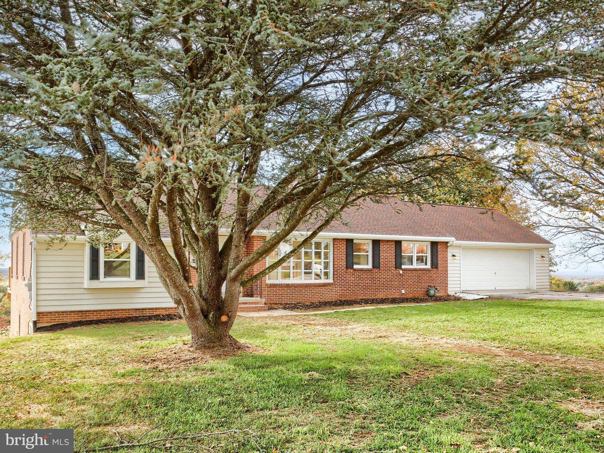 Hanover, PA 17331,103 HILLCREST DR