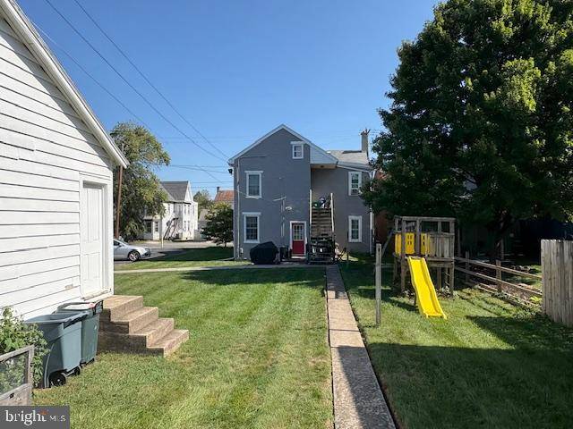 Mechanicsburg, PA 17055,218 S MARKET STREET