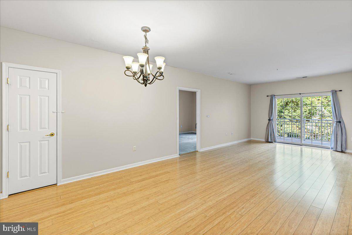 Cherry Hill, NJ 08002,224 BREEDERS CUP