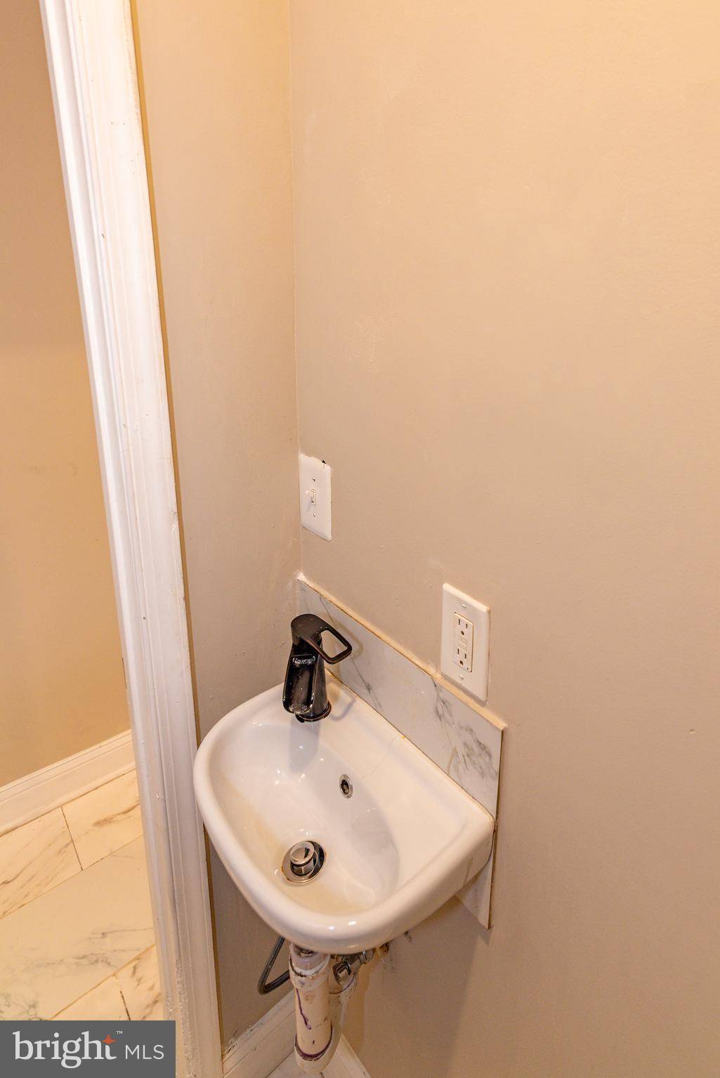 Baltimore, MD 21218,2633 BOONE ST