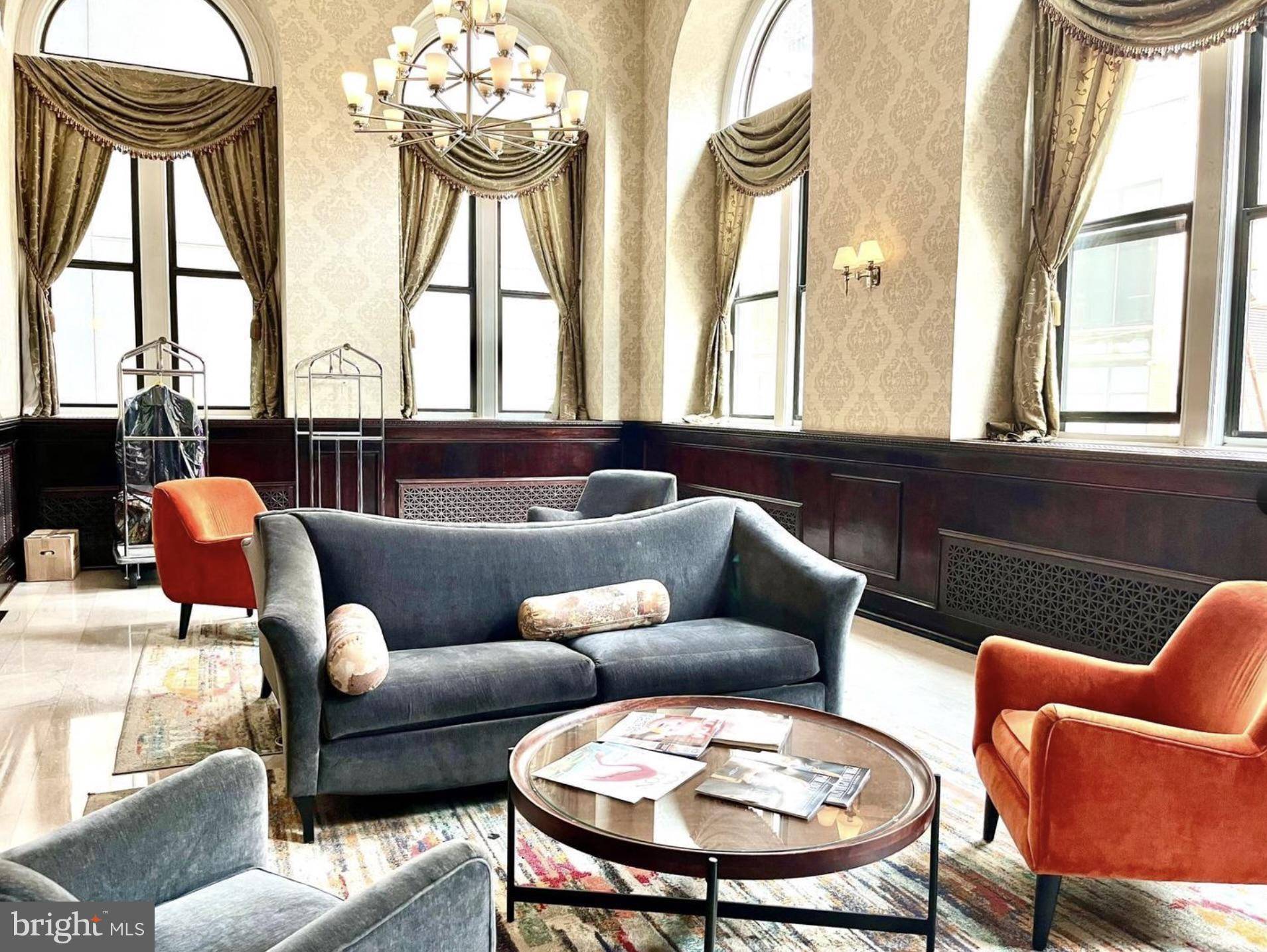 Philadelphia, PA 19107,1324-00 LOCUST ST #1017