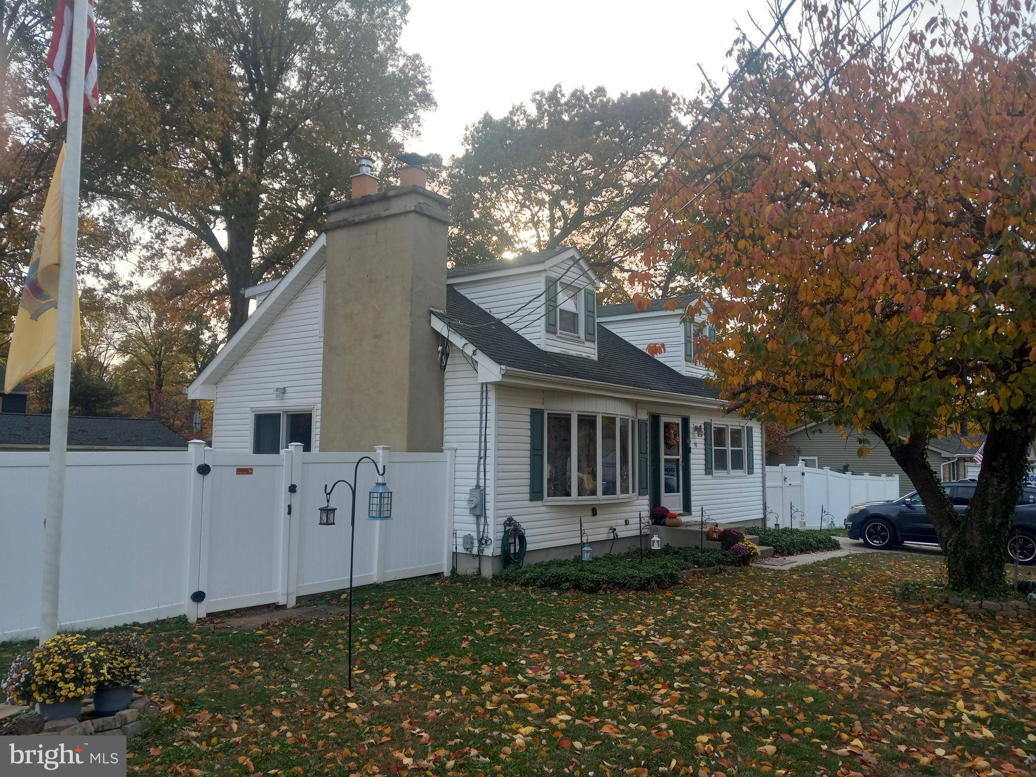 Burlington, NJ 08016,15 18TH ST