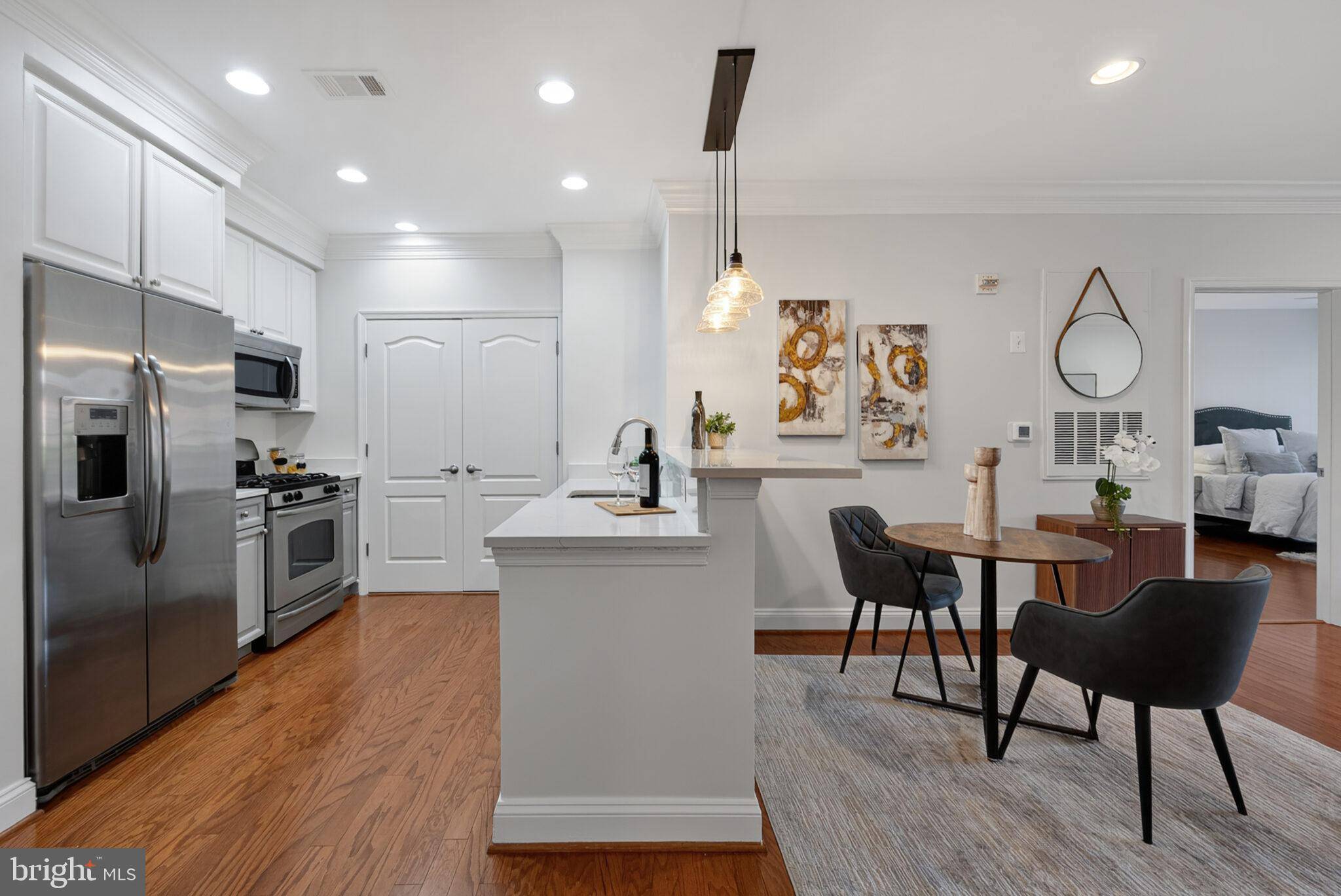 Alexandria, VA 22314,1115 CAMERON ST #119