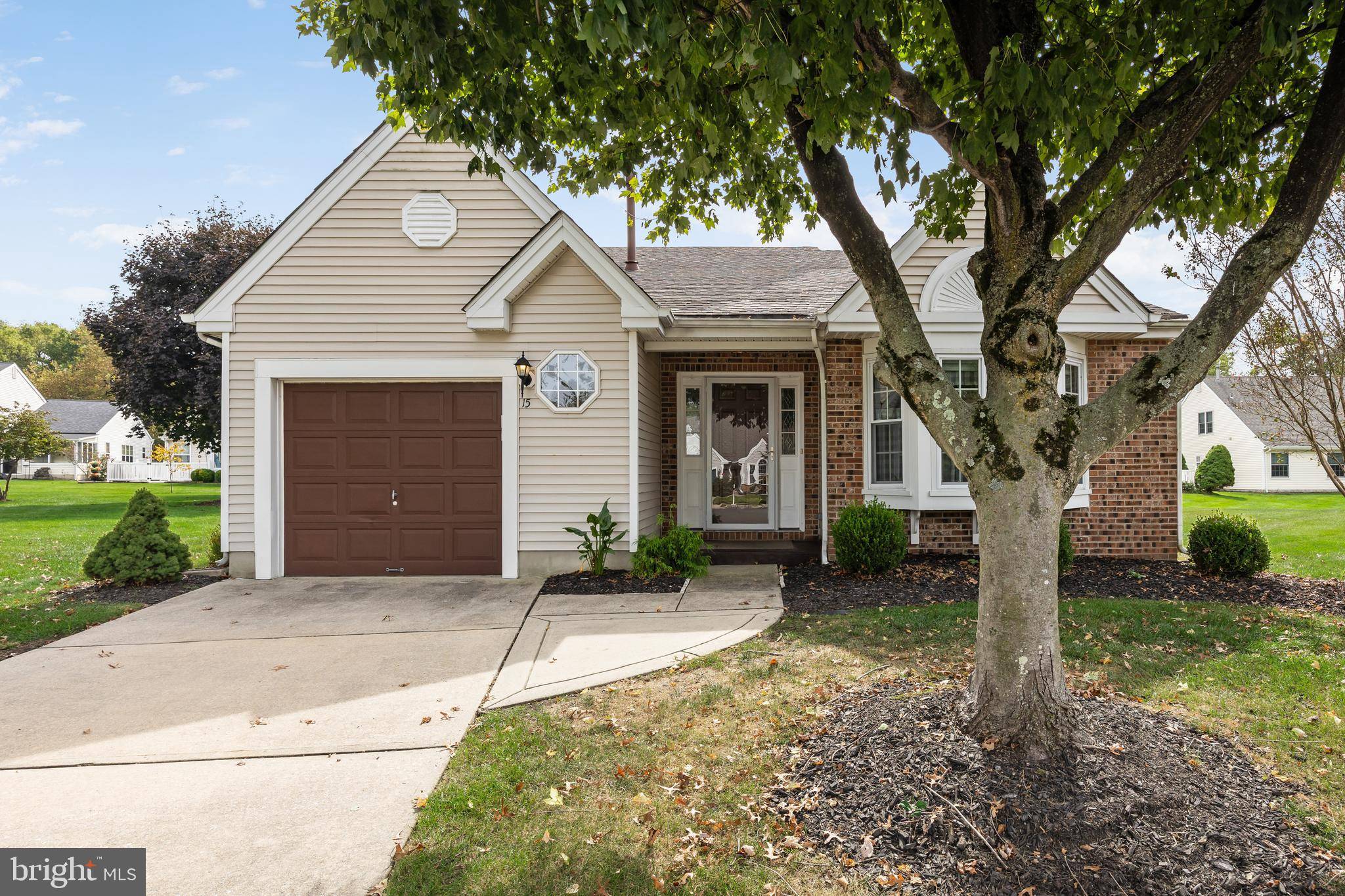 Mount Laurel, NJ 08054,15 PECAN CT