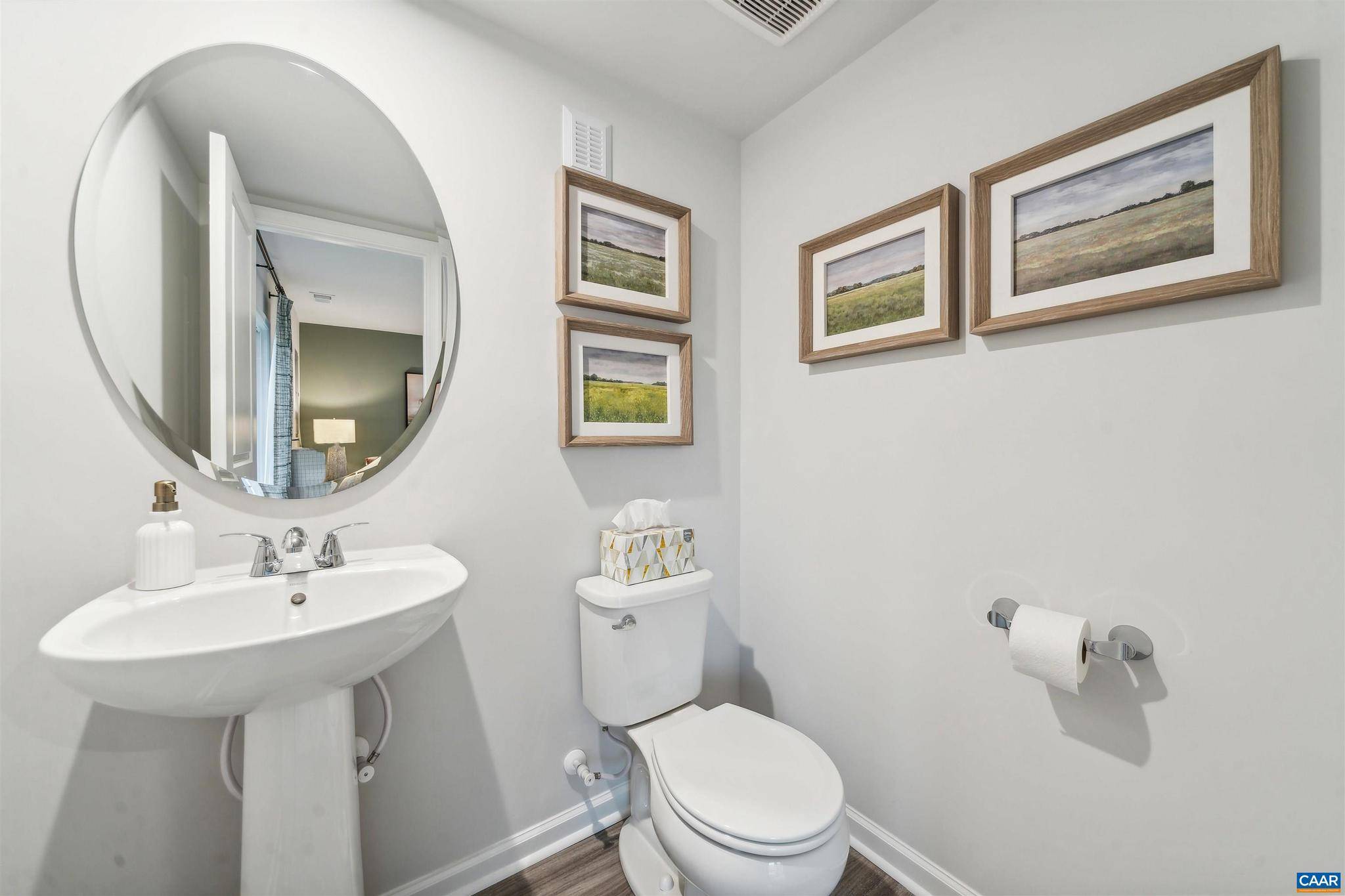 Charlottesville, VA 22902,109 OLDFIELD DR