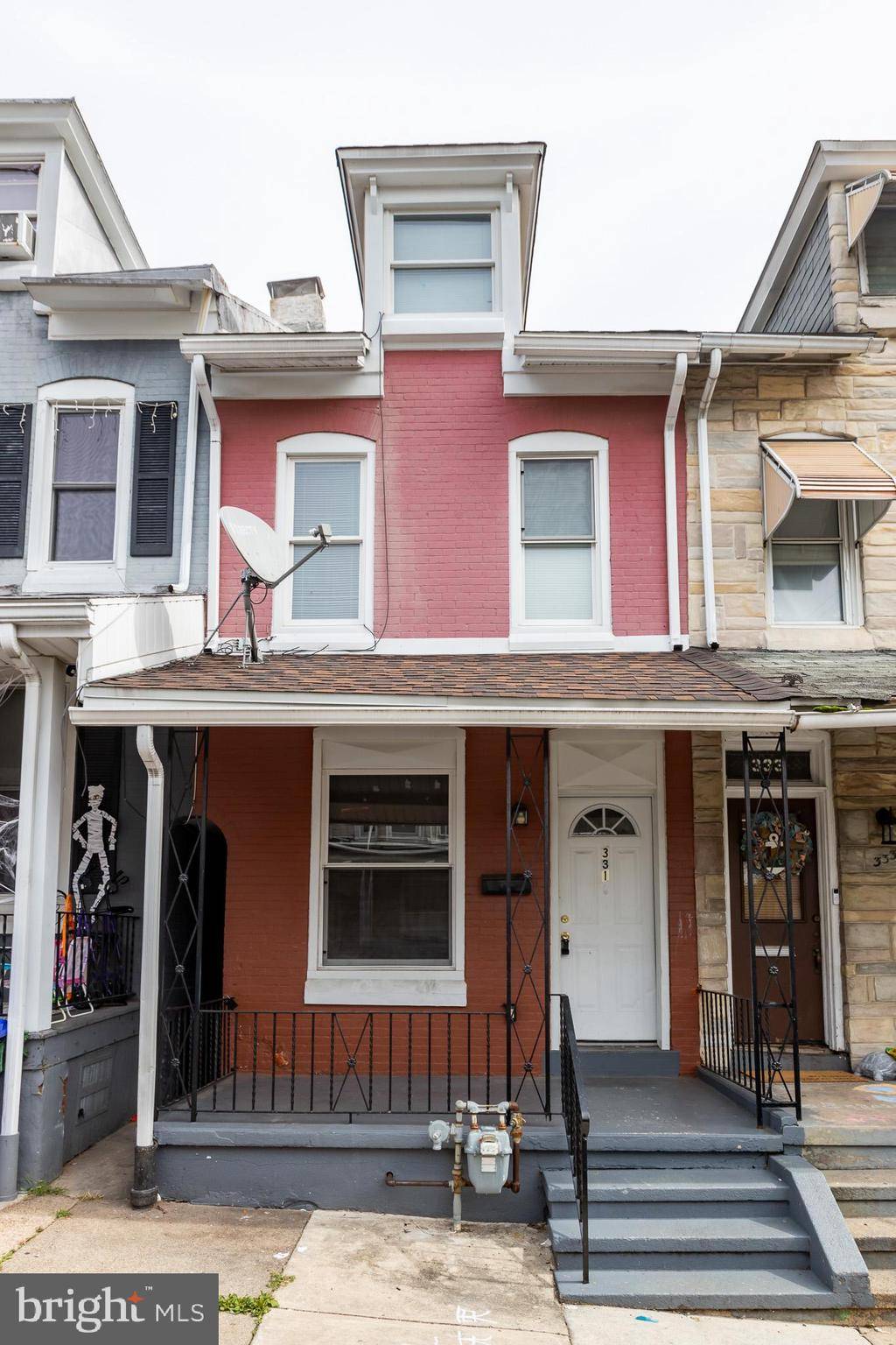 Reading, PA 19602,331 S 17 1/2 ST