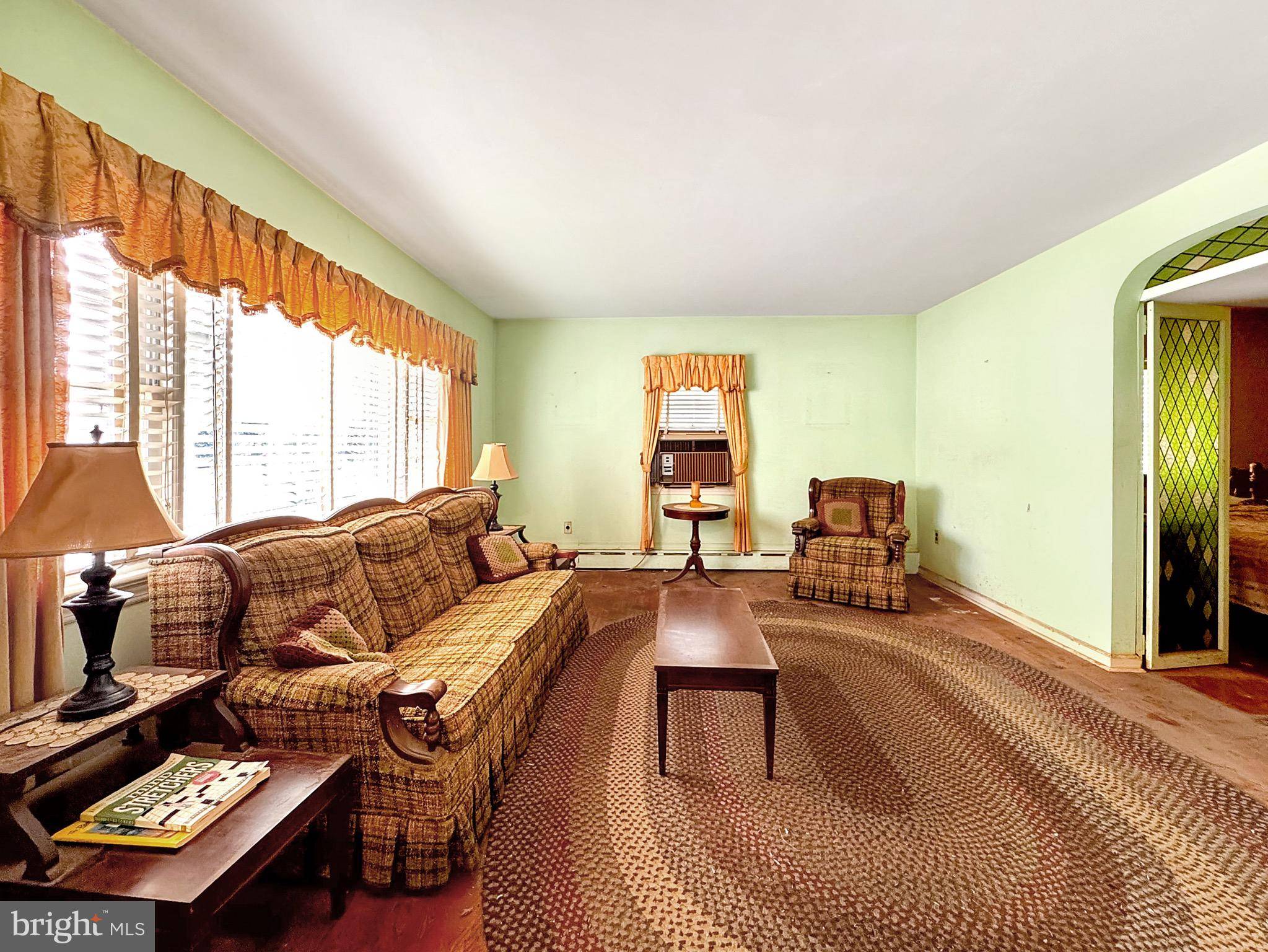 Trenton, NJ 08620,446 ROUTE 156