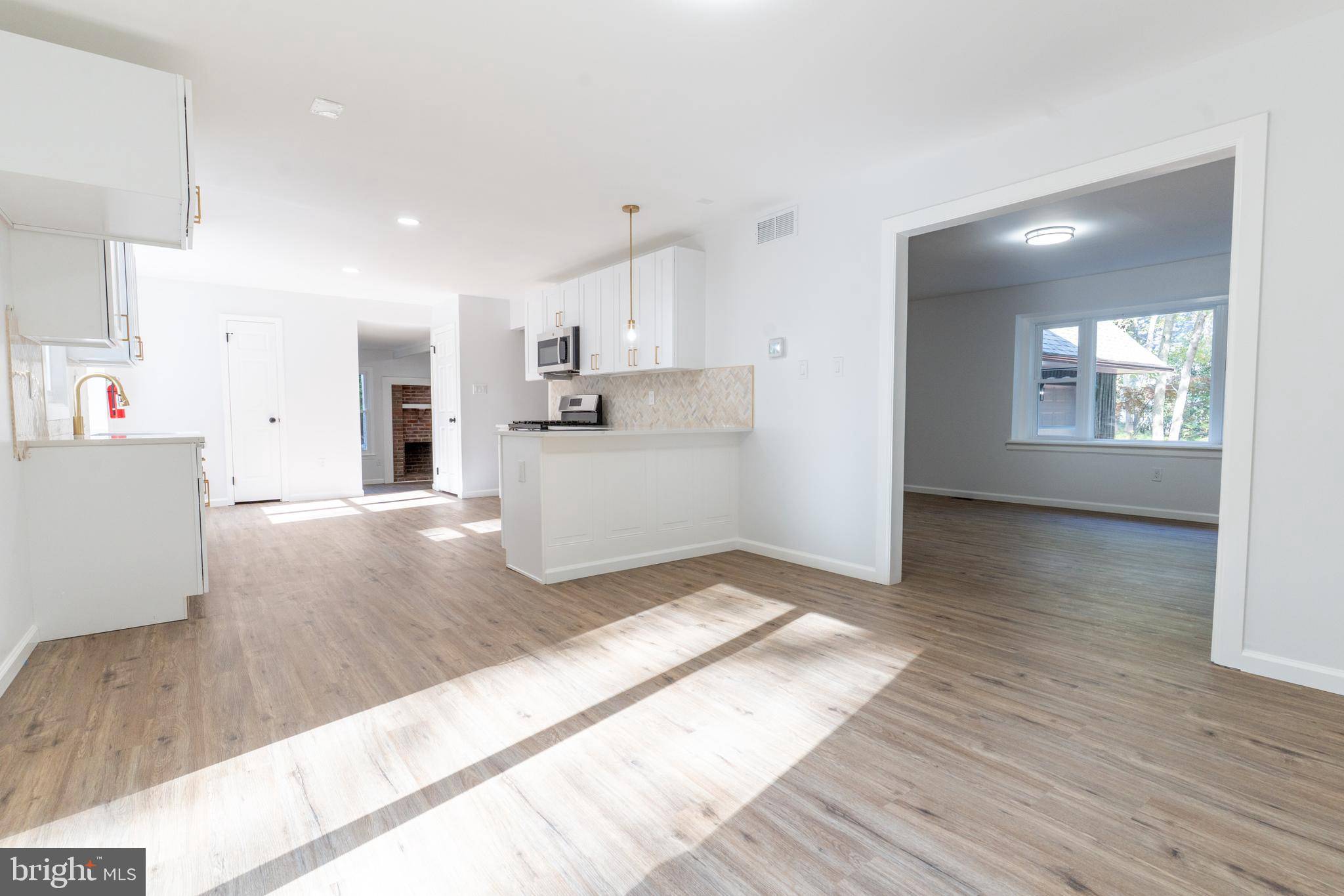 Medford, NJ 08055,9 HAWTHORNE DR