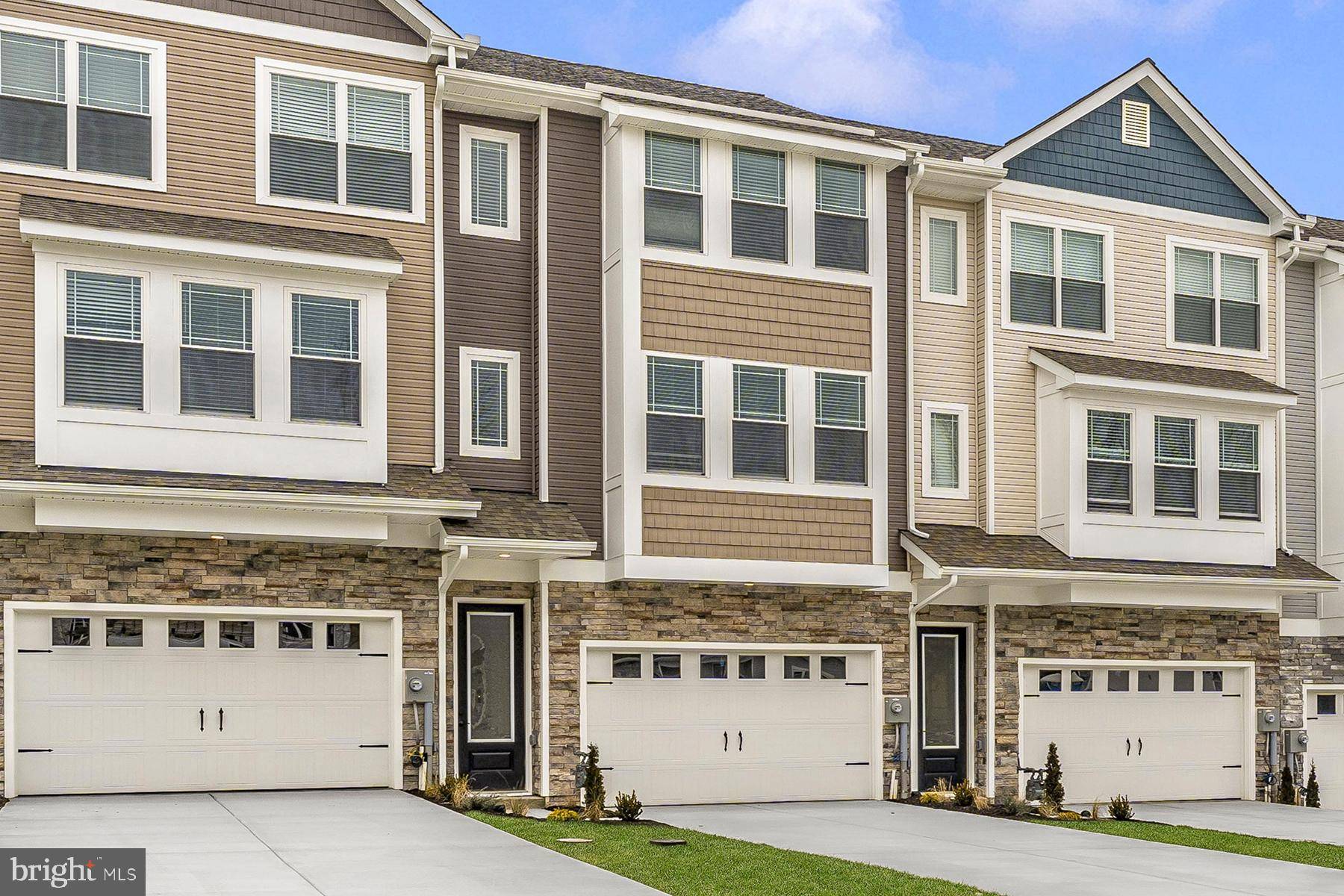 Waynesboro, PA 17268,520 BARTHOLOMEW DR