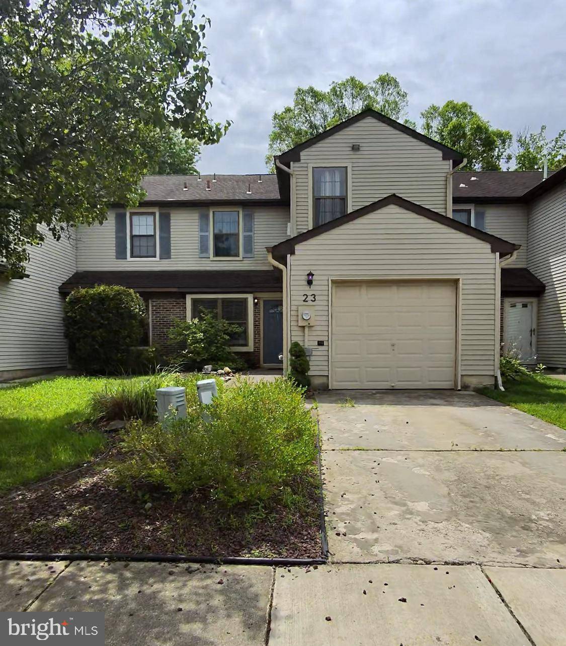 Mt Laurel, NJ 08054,23 E OLEANDER DR