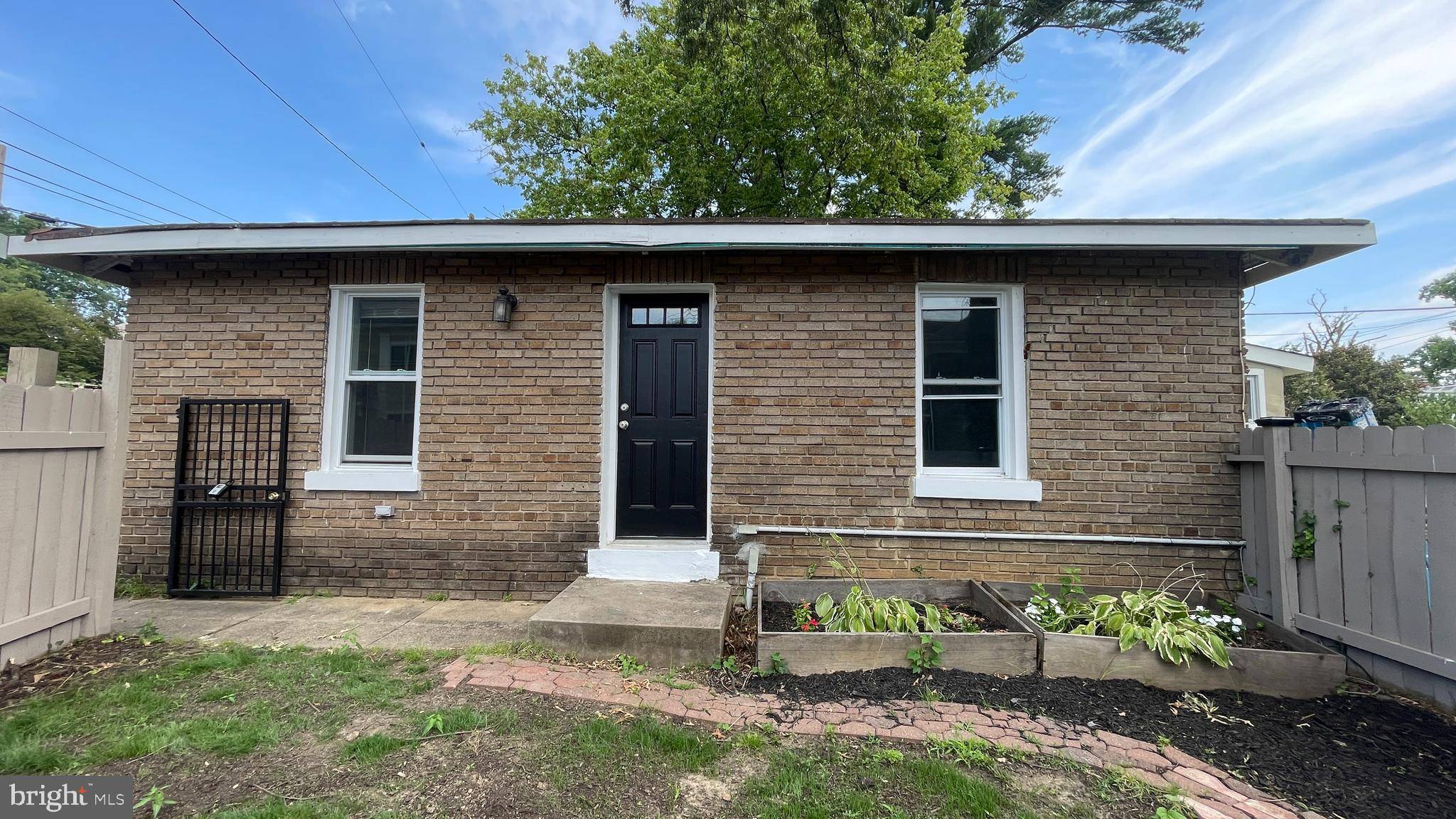Washington, DC 20011,1415 HAMILTON ST NW #CARRIAGE HOUSE