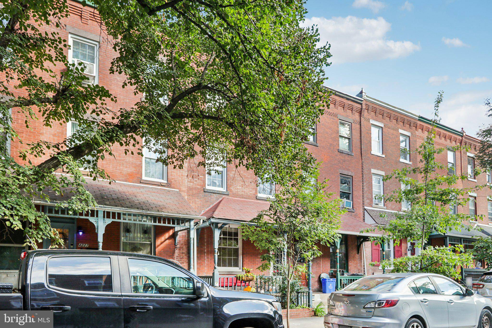 Philadelphia, PA 19104,4225 REGENT SQ