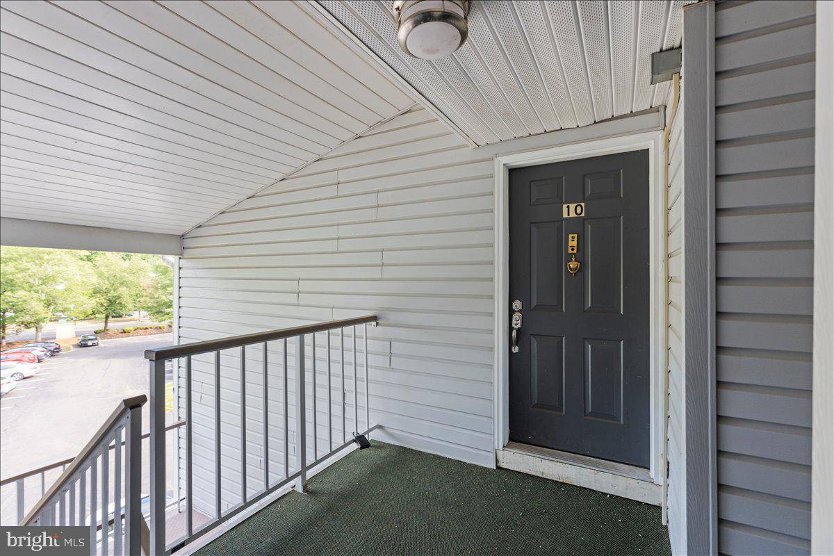 Trenton, NJ 08619,10 ASPEN CT