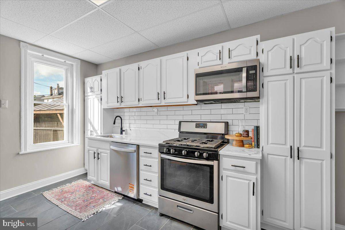 Gloucester City, NJ 08030,314 WARREN ST