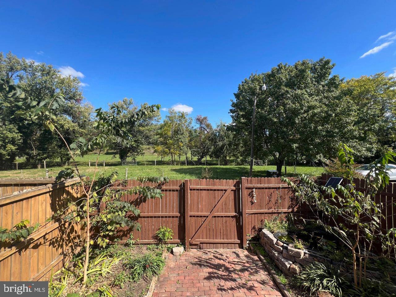 Leesburg, VA 20175,314 ROCK SPRING DR SW