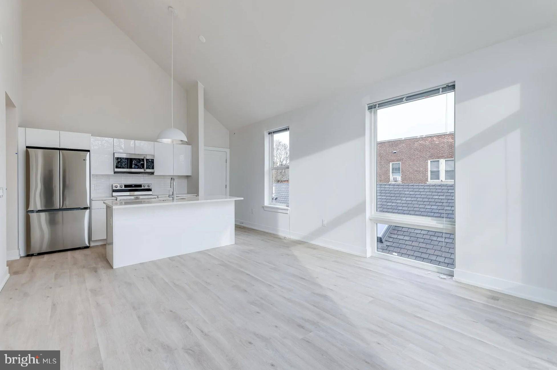 Philadelphia, PA 19143,314 S 46TH ST #0B-B103