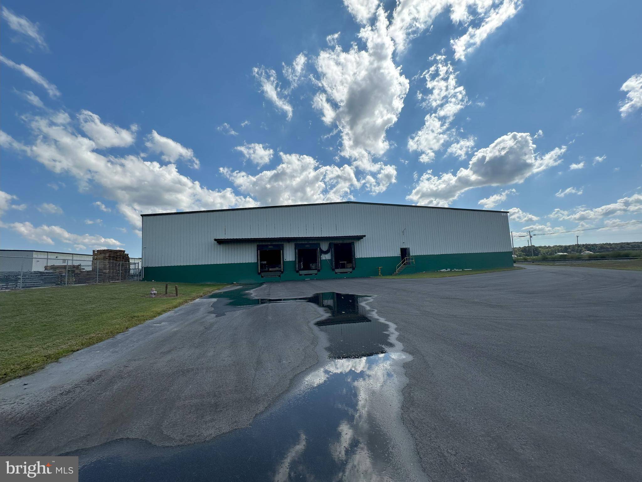 Seaford, DE 19973,6063 WHITEHURST DR #1