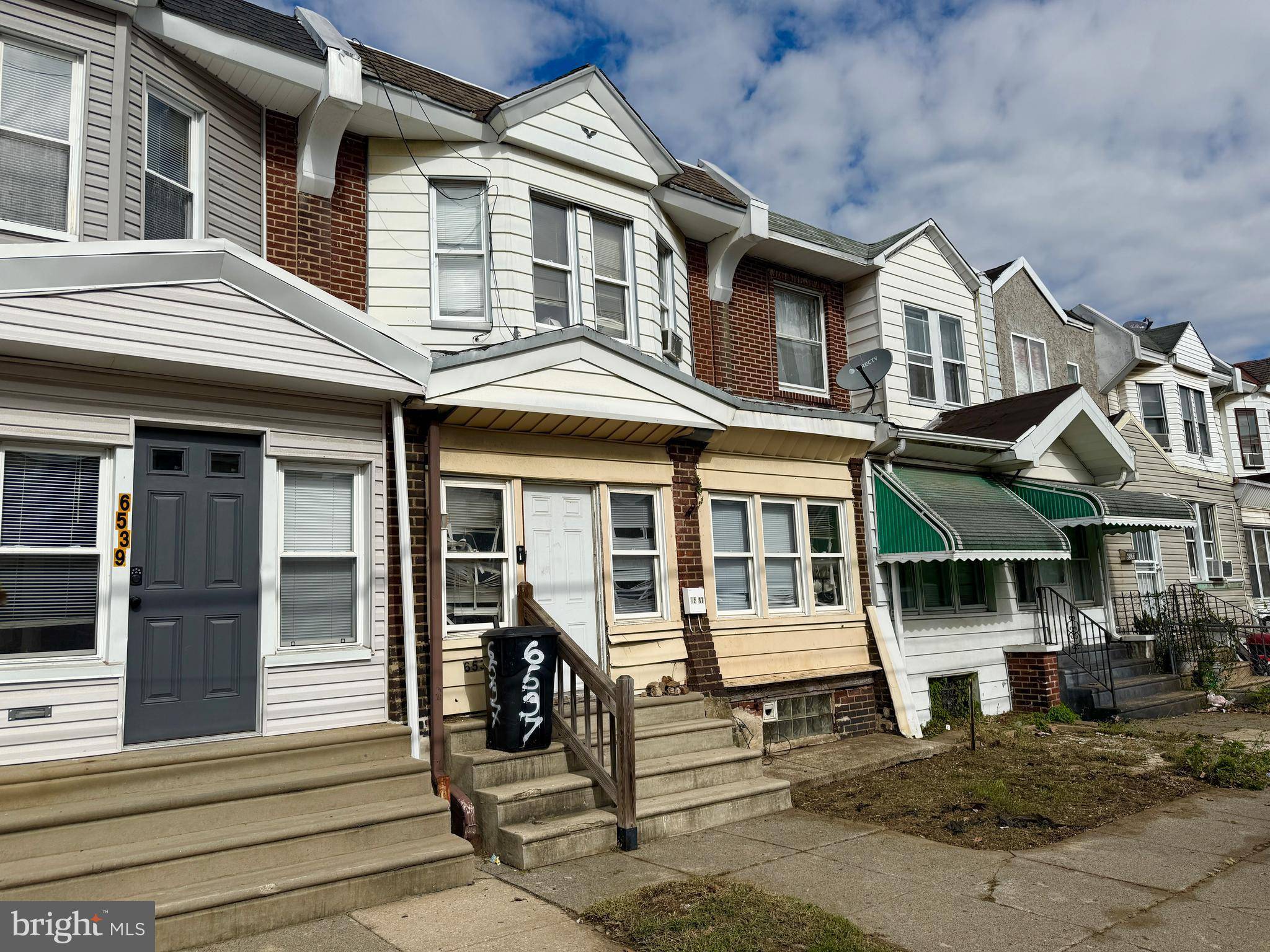 Philadelphia, PA 19142,6537 PASCHALL AVE